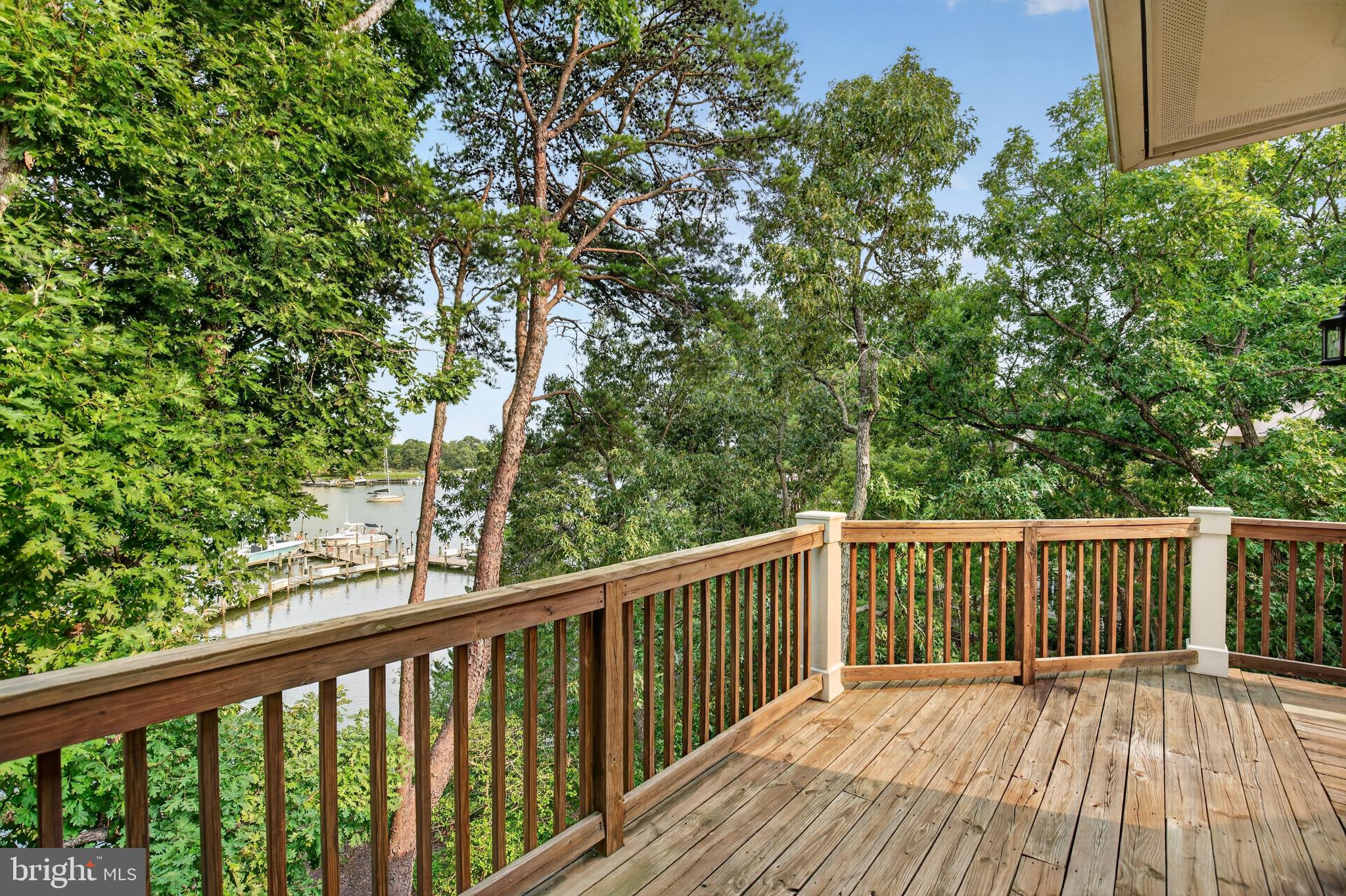SOLOMONS LANDING - Residential