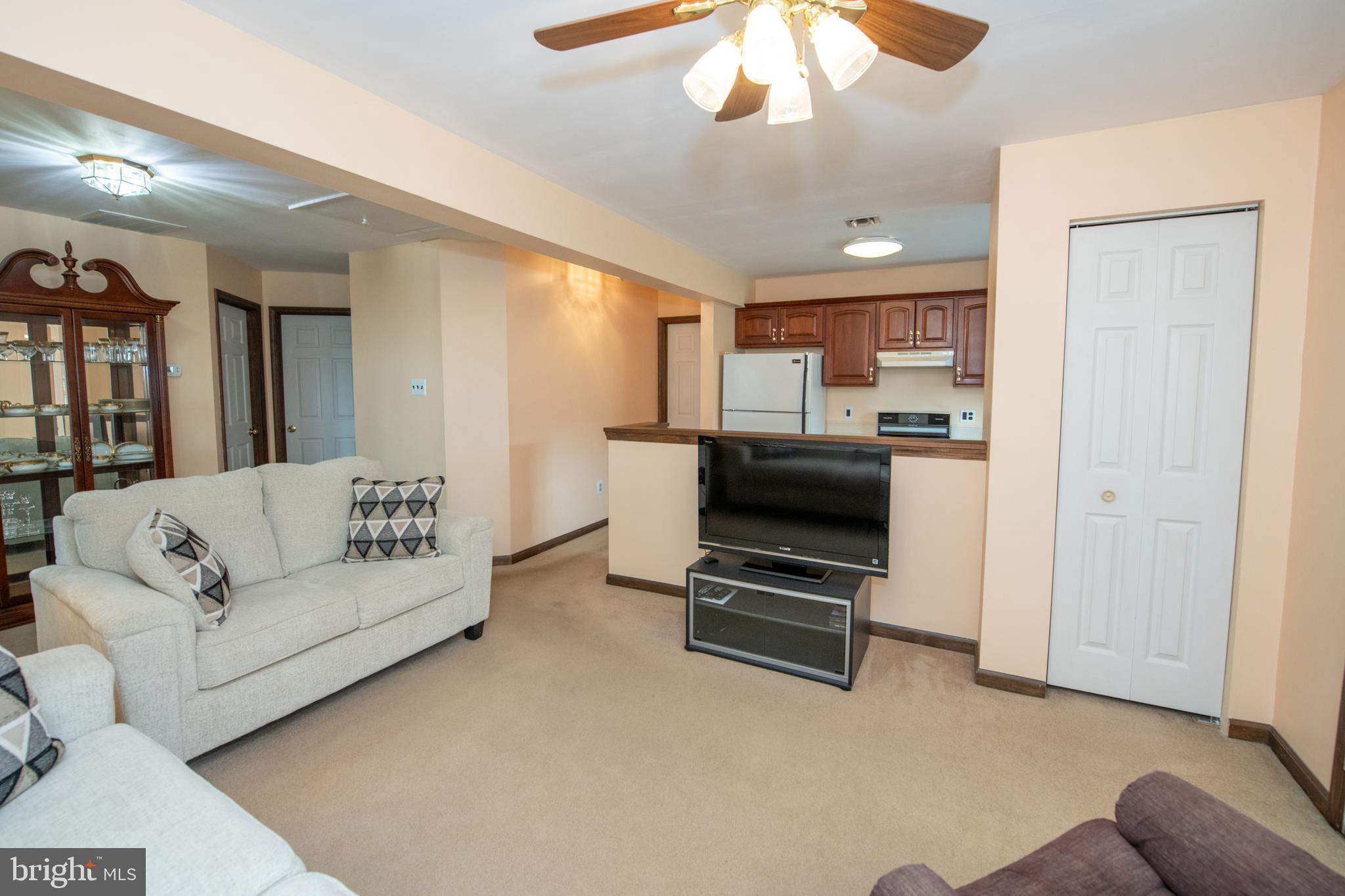 MILL CREEK FARMS - Residential