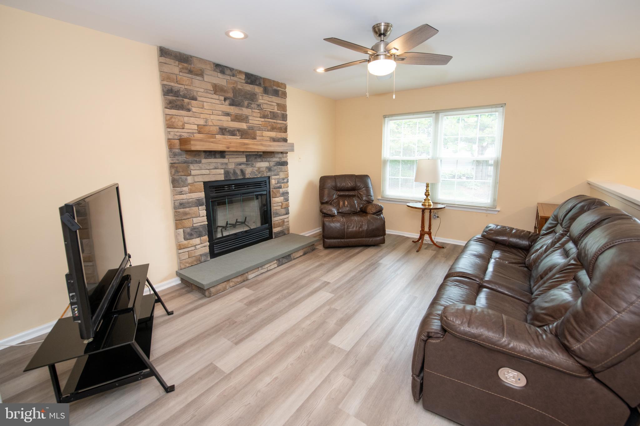 MILL CREEK FARMS - Residential