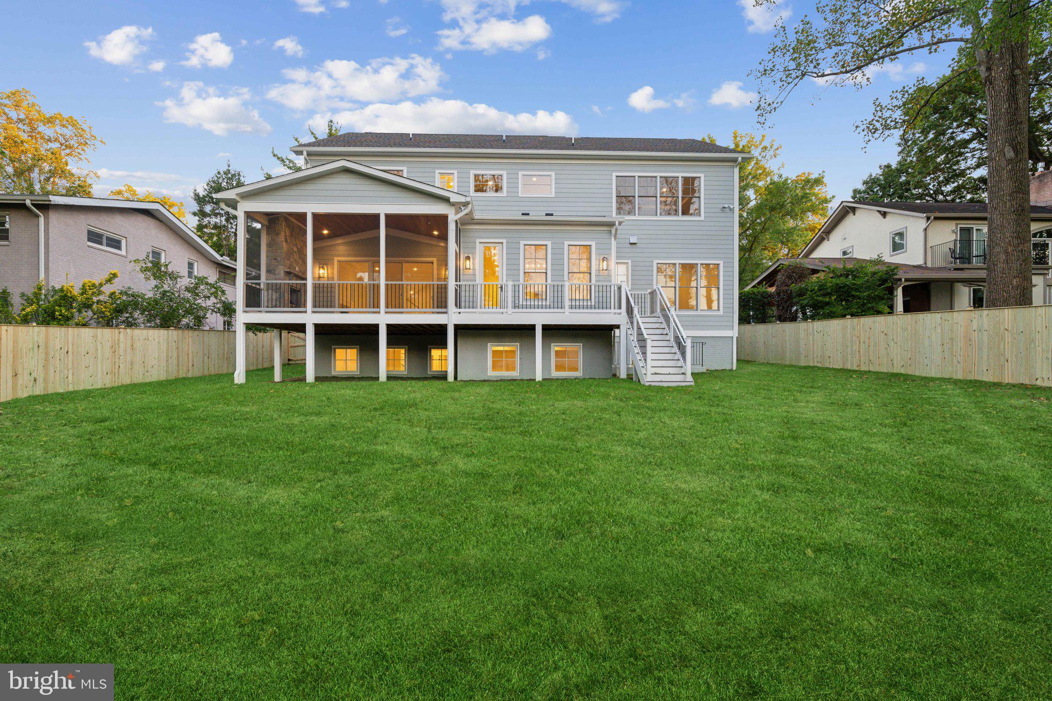 KENWOOD PARK - Residential