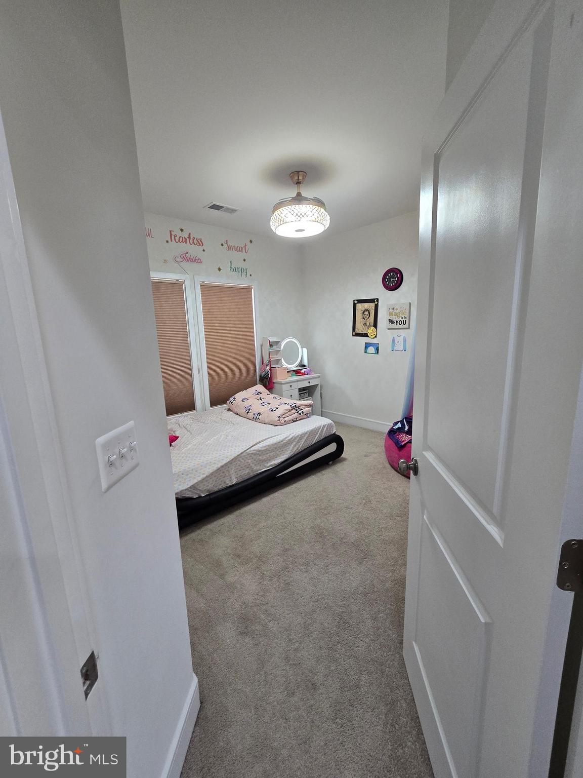 PROSPERITY PLAINS - Residential Lease