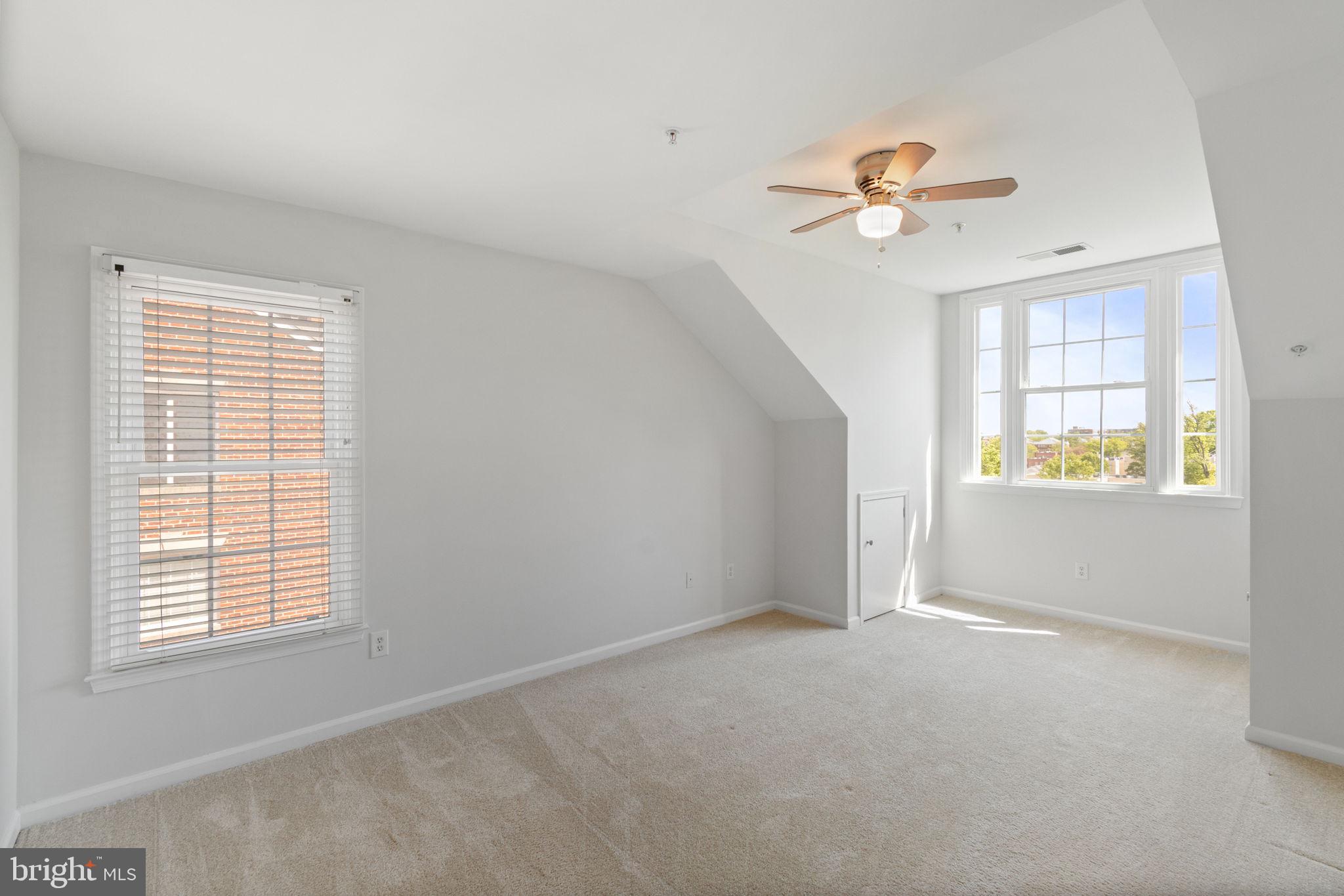 COURTHOUSE HILL - Residential