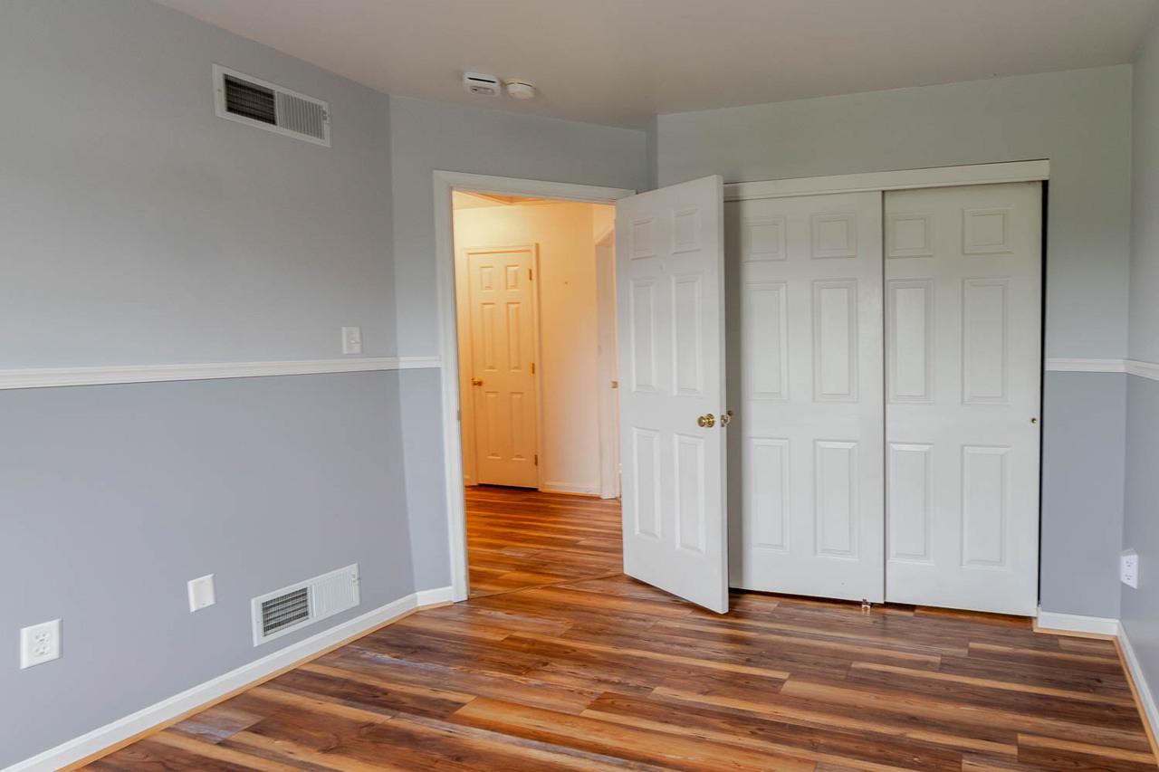 WALKER MEADOWS - Residential