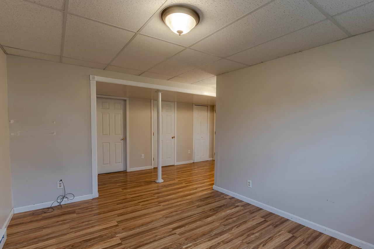 WALKER MEADOWS - Residential