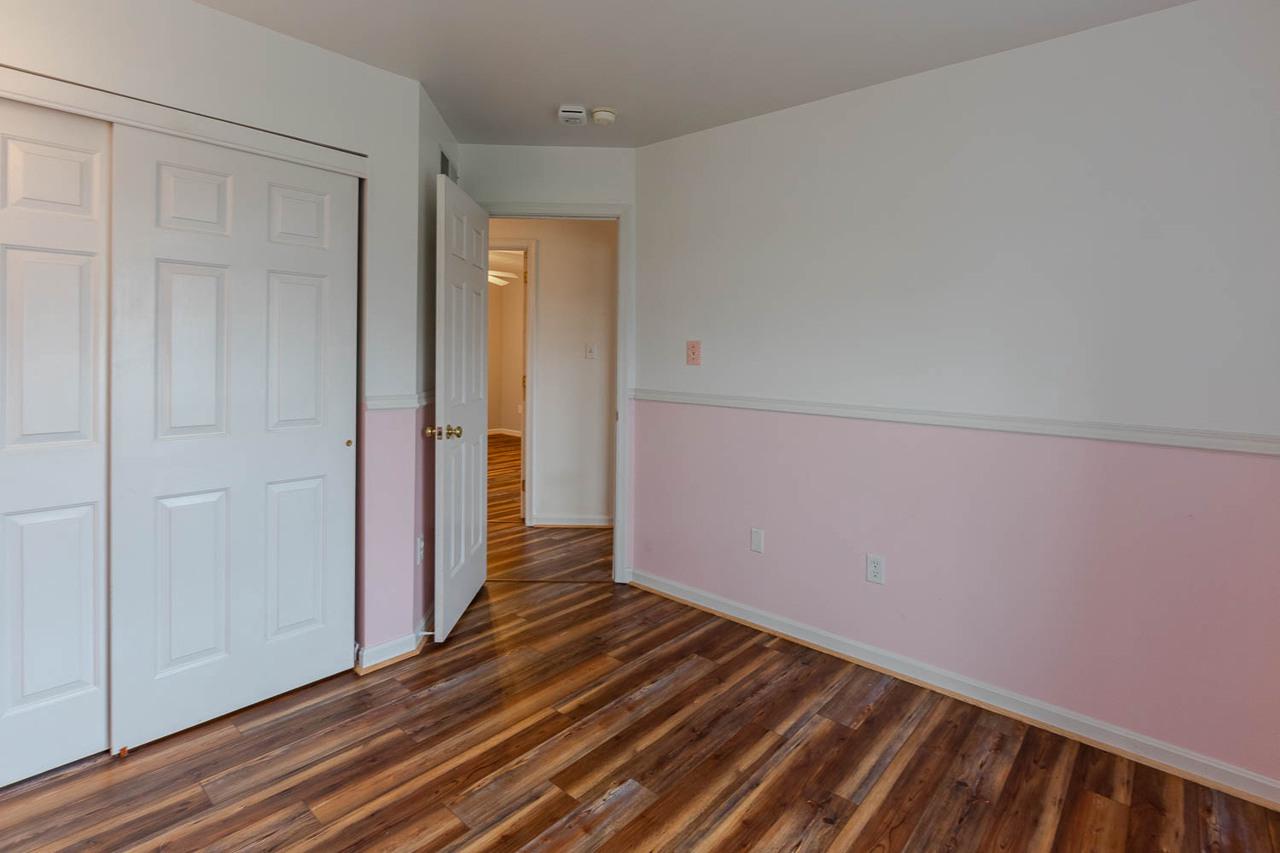 WALKER MEADOWS - Residential