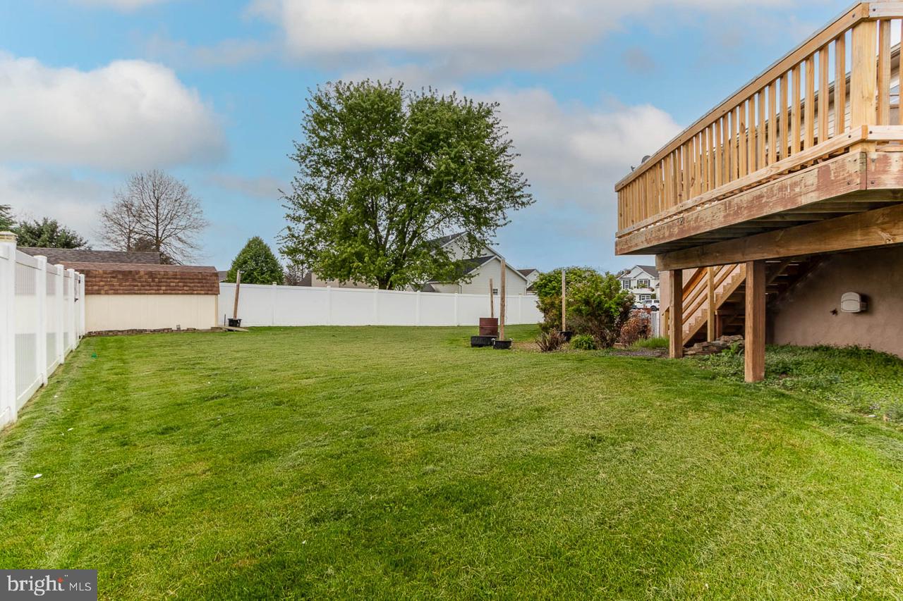 WALKER MEADOWS - Residential