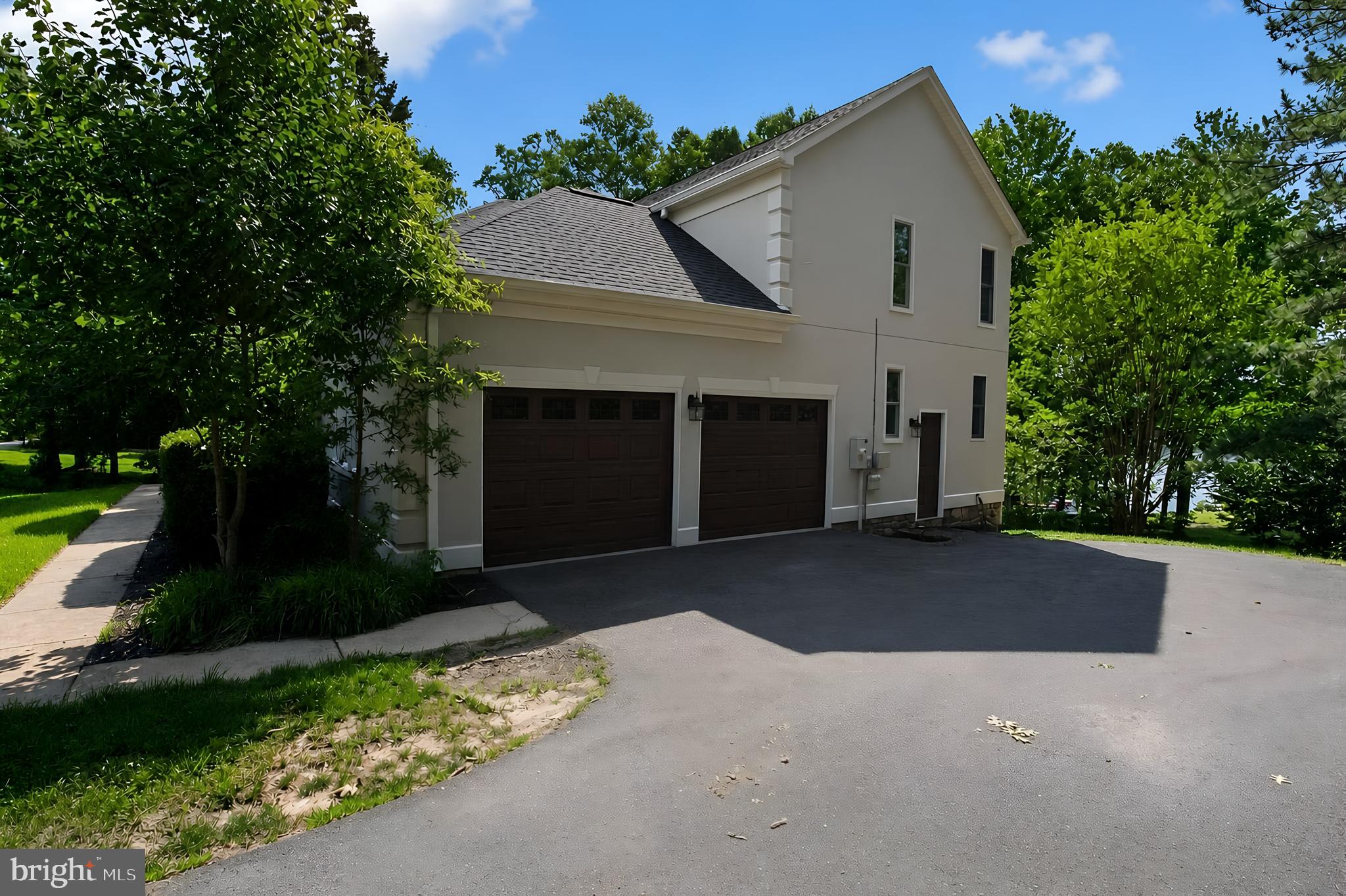 FAWN LAKE - Residential