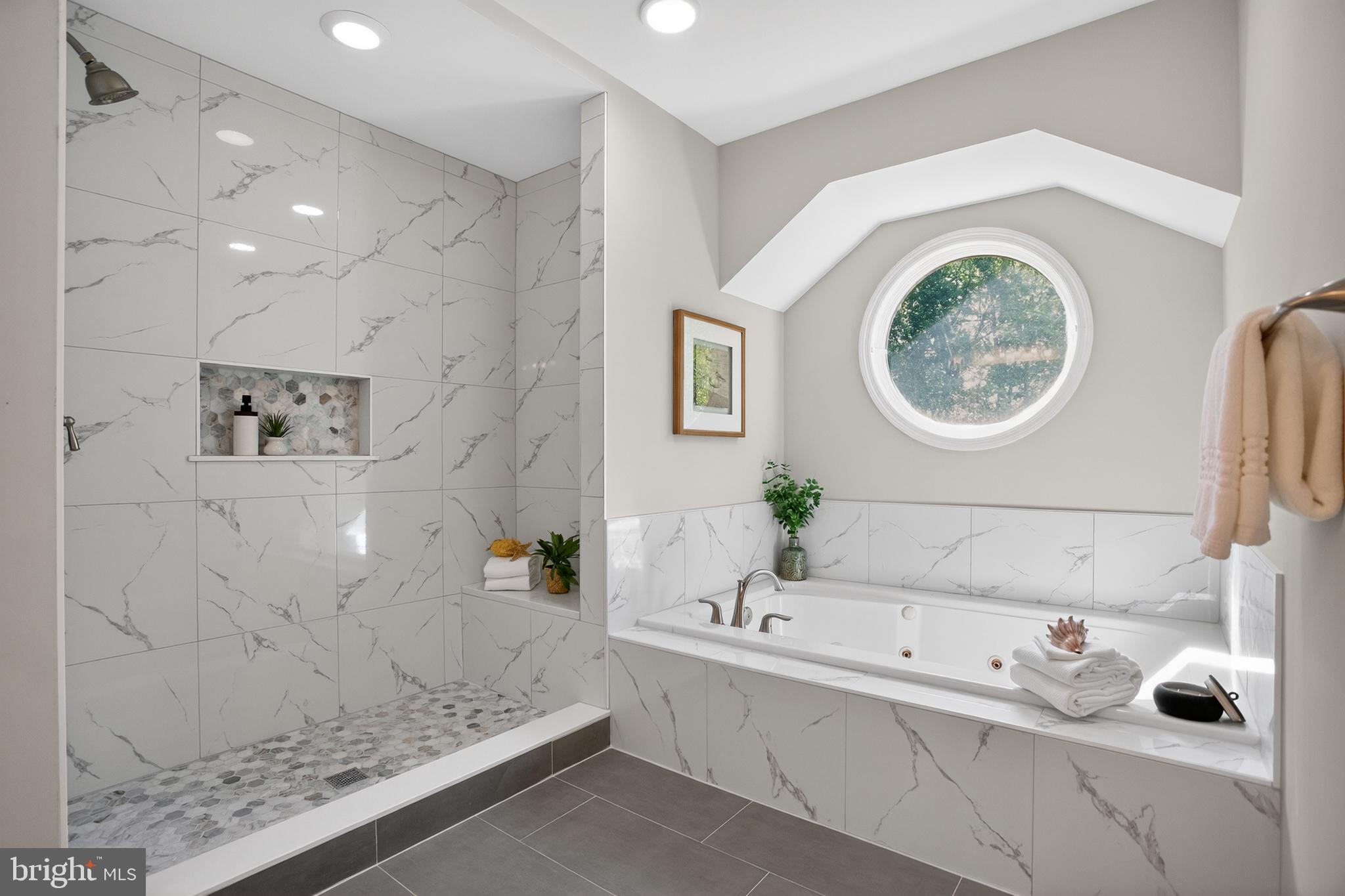 FAWN LAKE - Residential