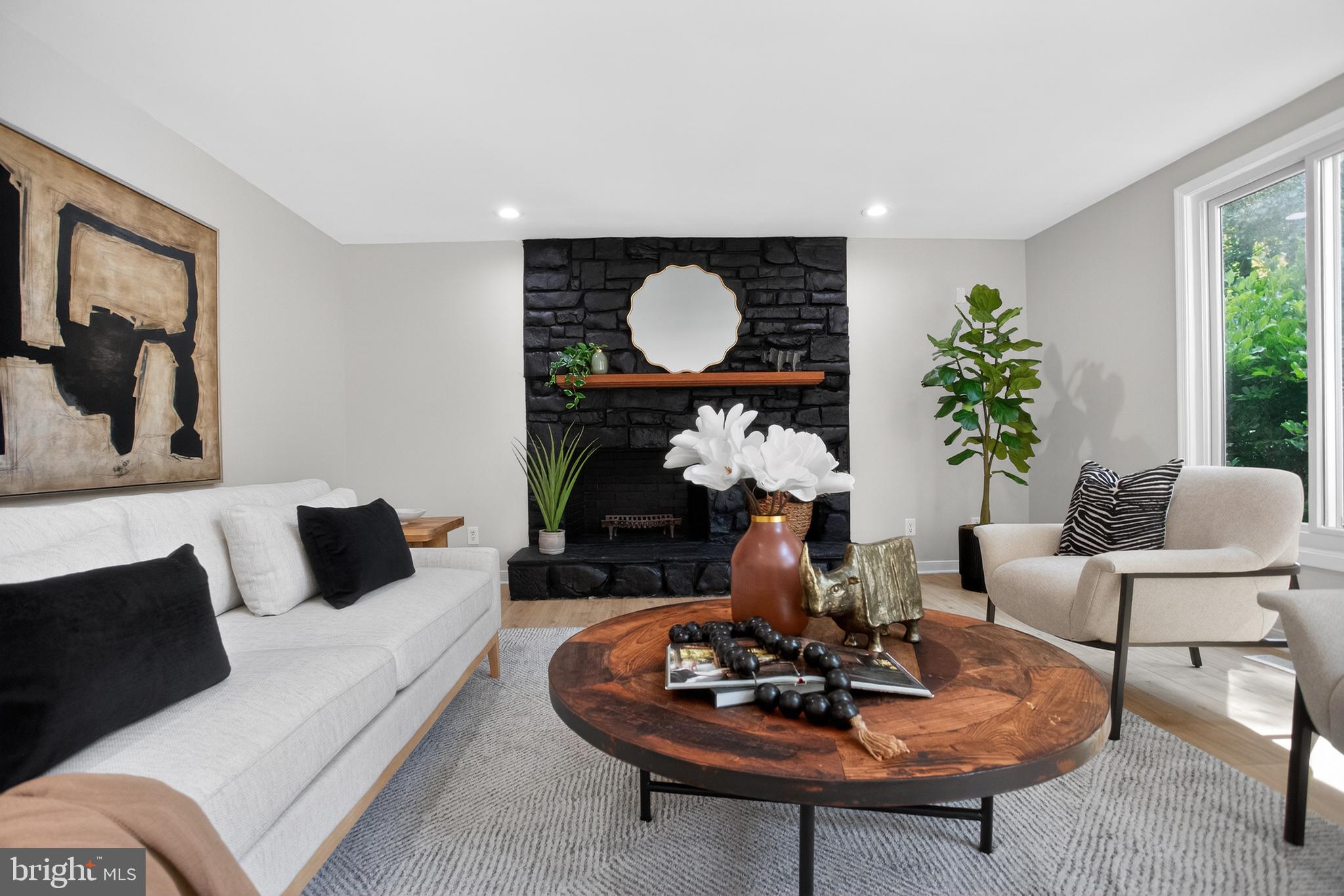 FAWN LAKE - Residential