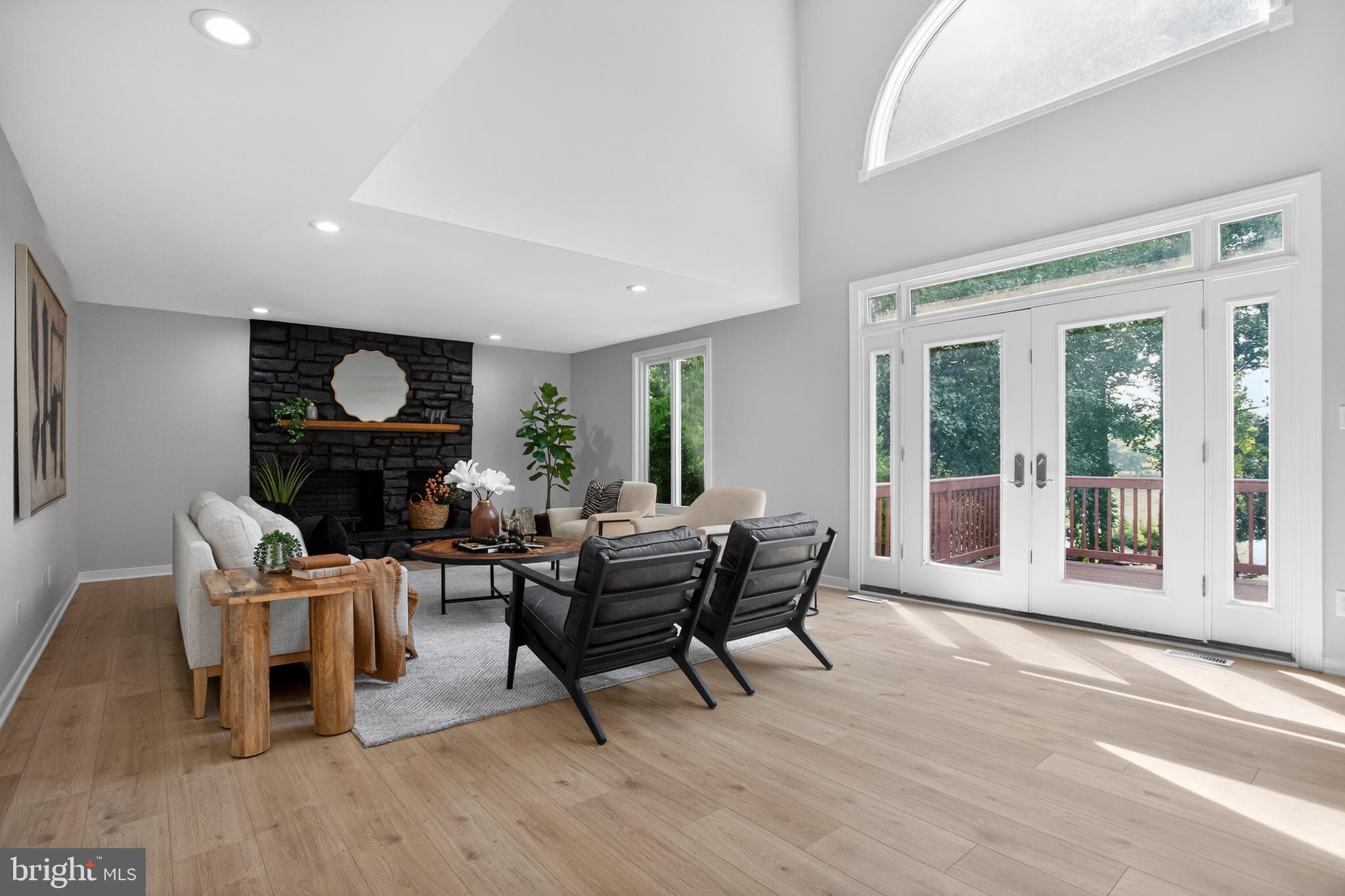 FAWN LAKE - Residential