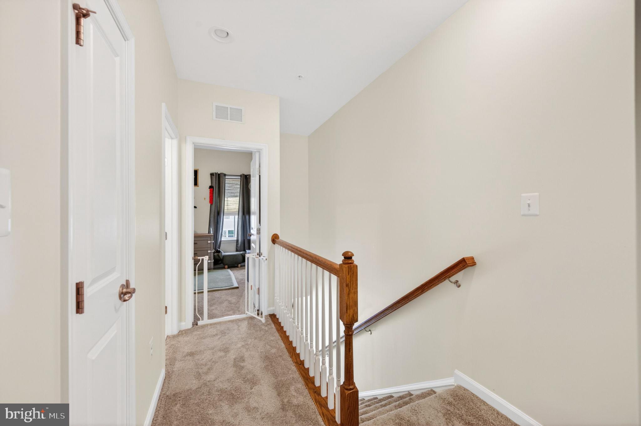 CREEKSIDE VILLAGE AT TANYARD SPRINGS - Residential
