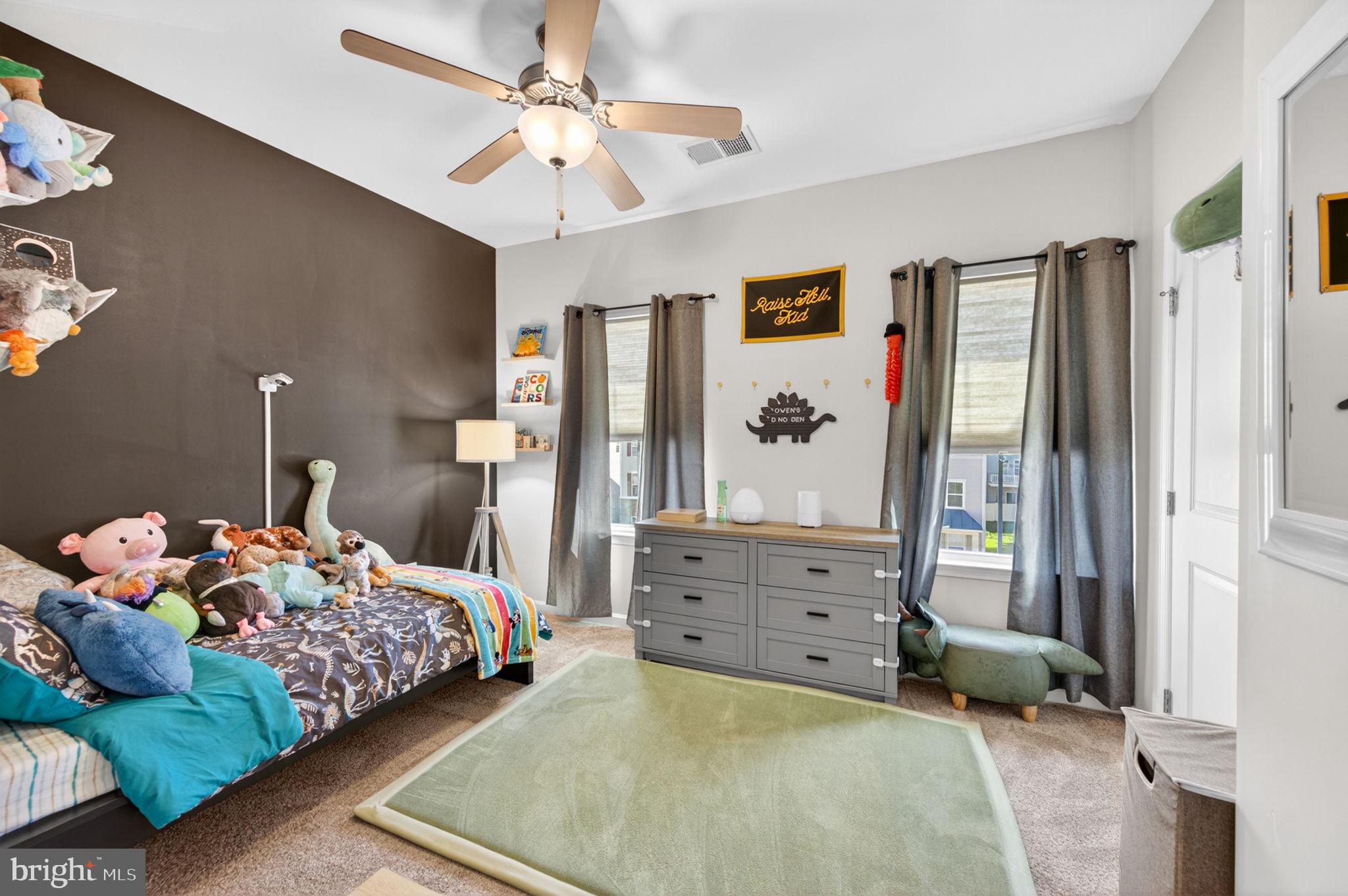 CREEKSIDE VILLAGE AT TANYARD SPRINGS - Residential