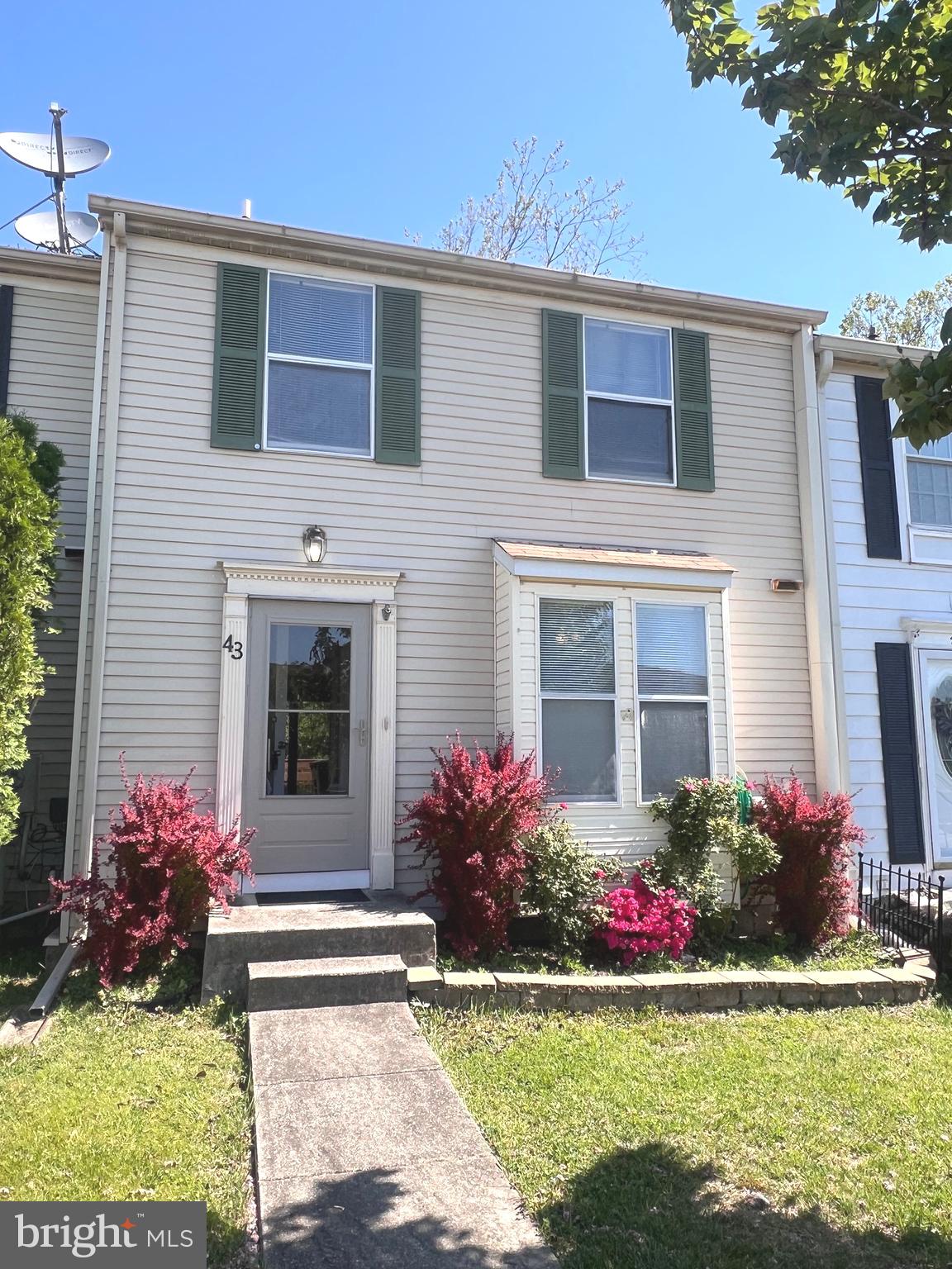 UPTON VILLAGE NORTH - Residential Lease