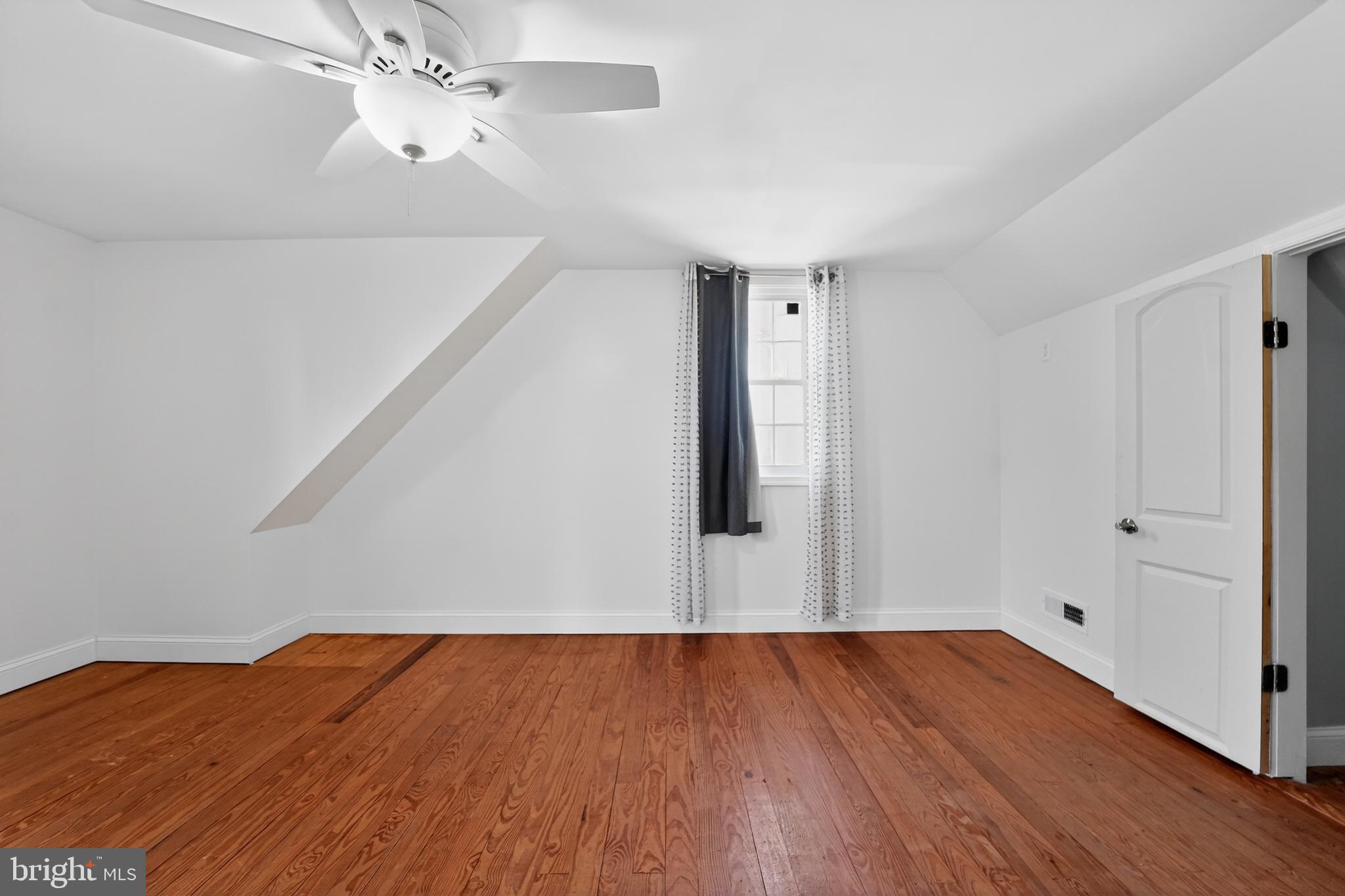 DARNALL MANOR - Residential