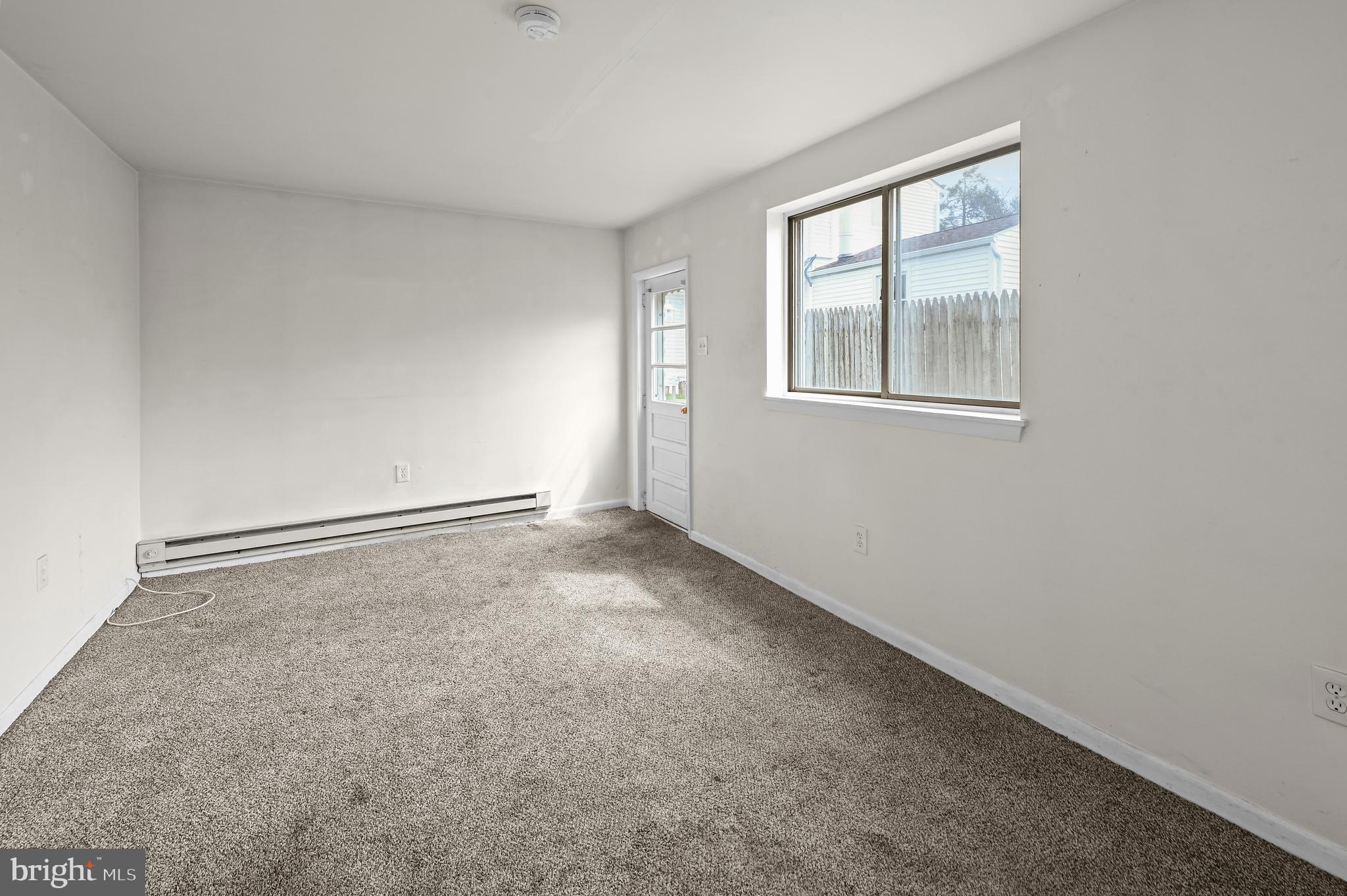 SPEEDWAY - Residential Income