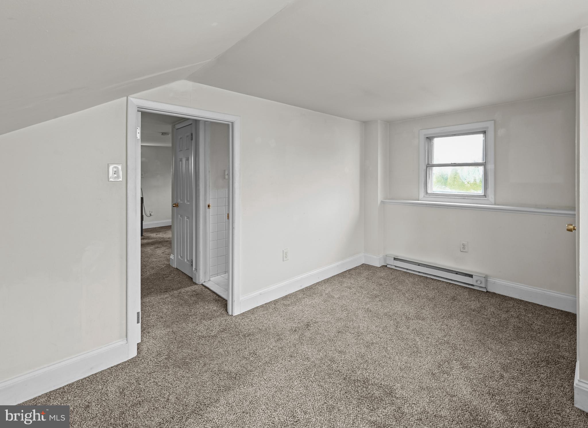 SPEEDWAY - Residential Income