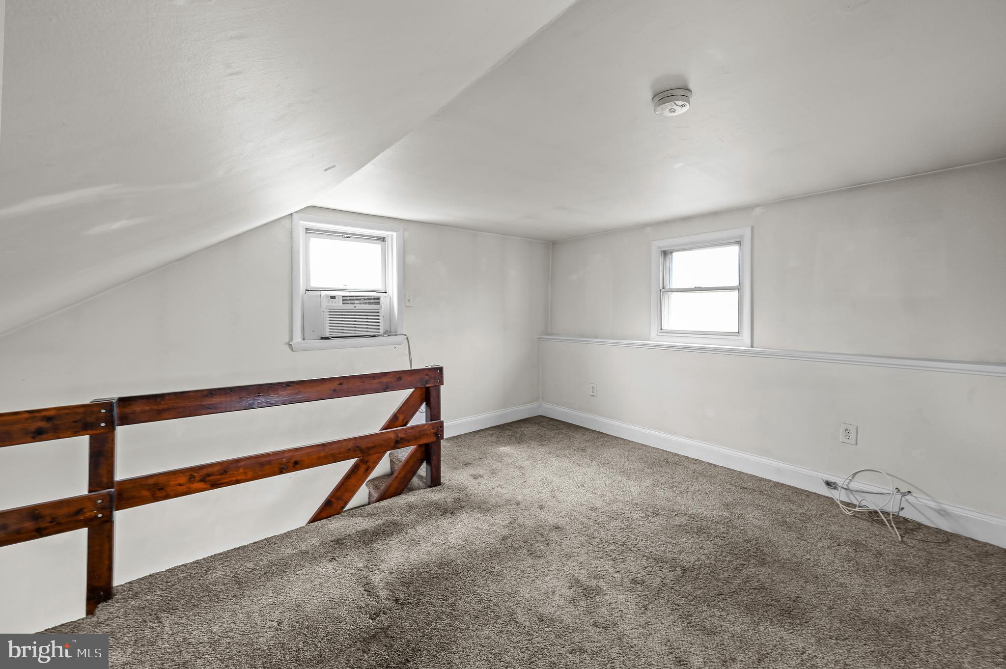 SPEEDWAY - Residential Income