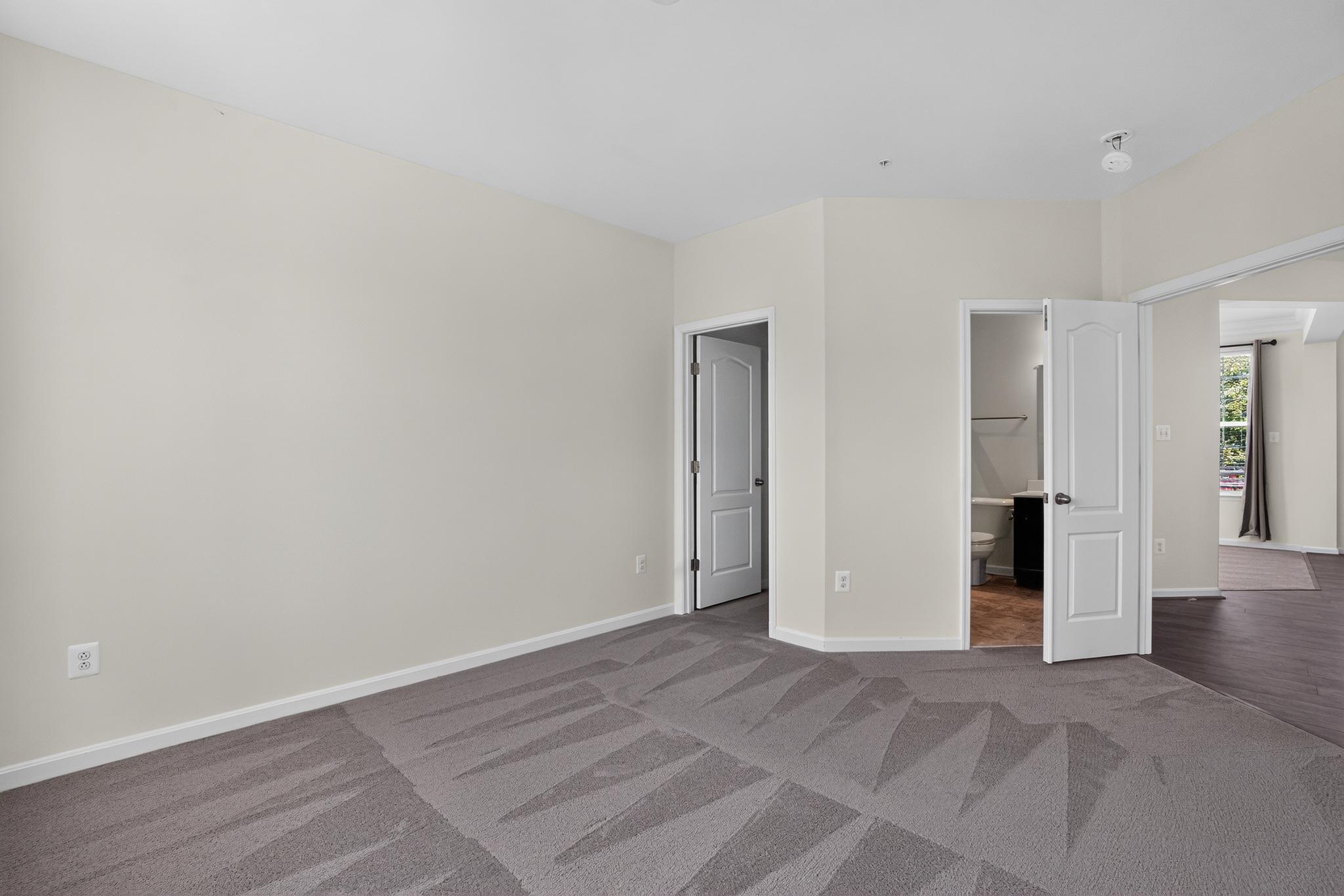 WOODBURN ESTATES - Residential