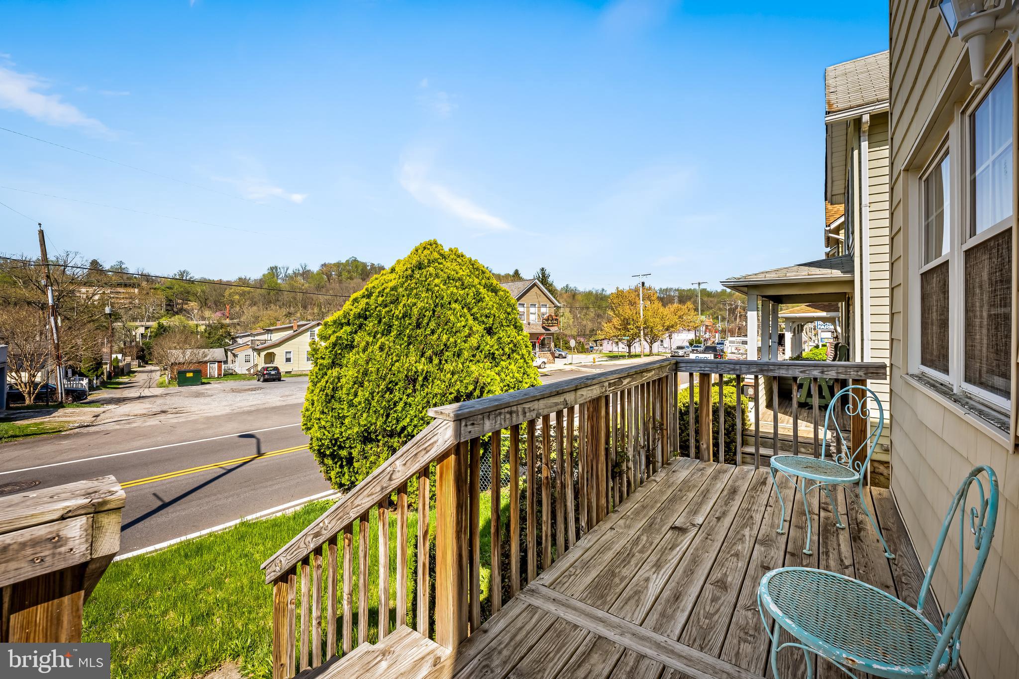 LAKE FALLS - Residential