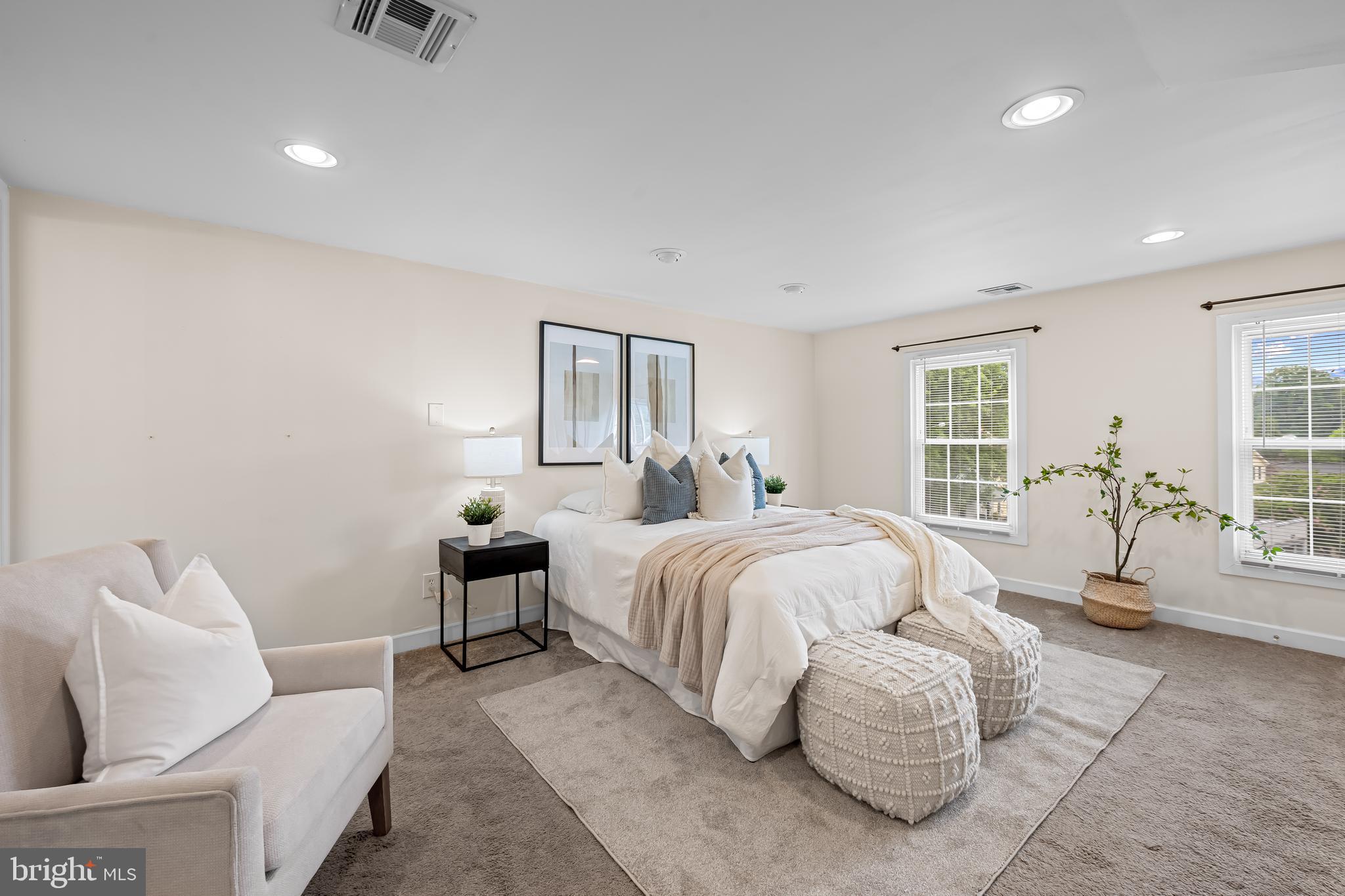 LAKE FALLS - Residential