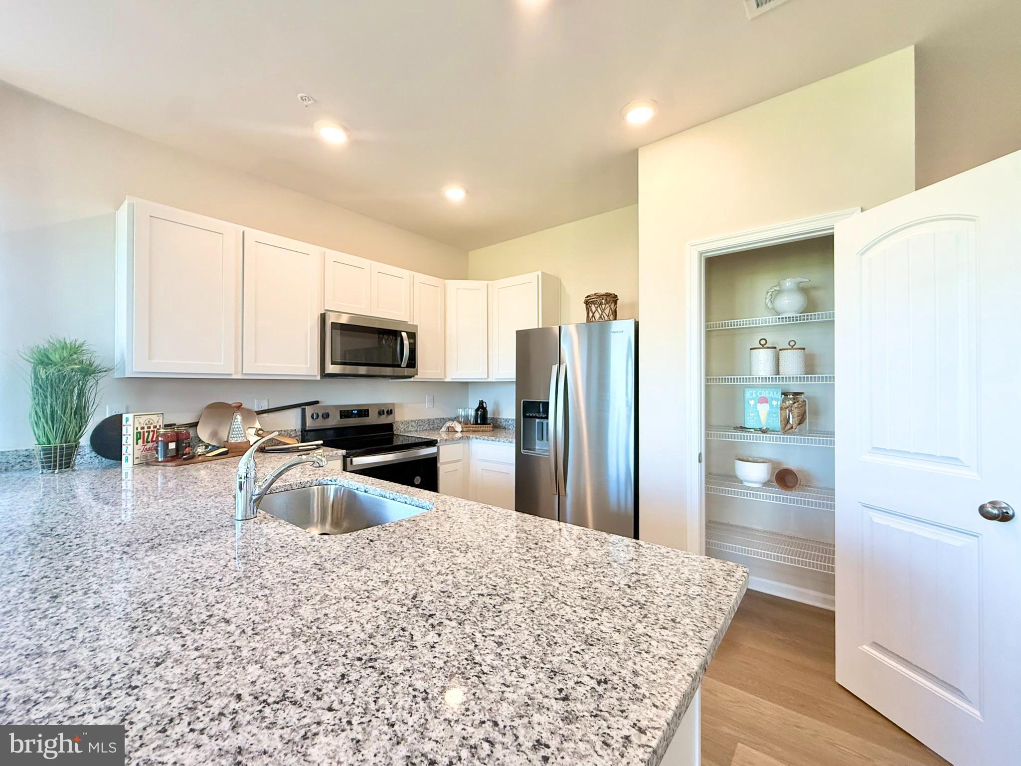 HERITAGE TRACE - Residential
