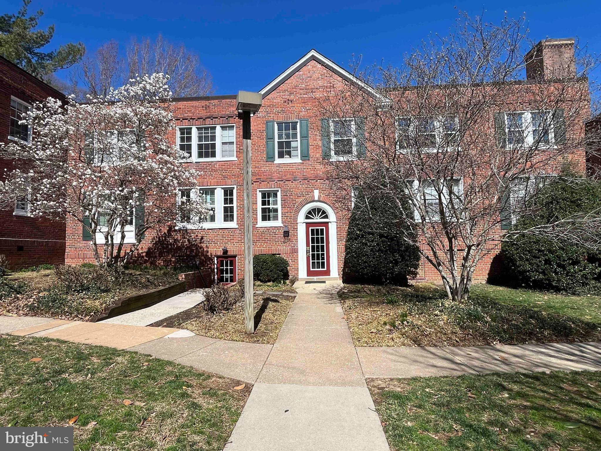 COLONIAL VILLAGE - Residential Lease