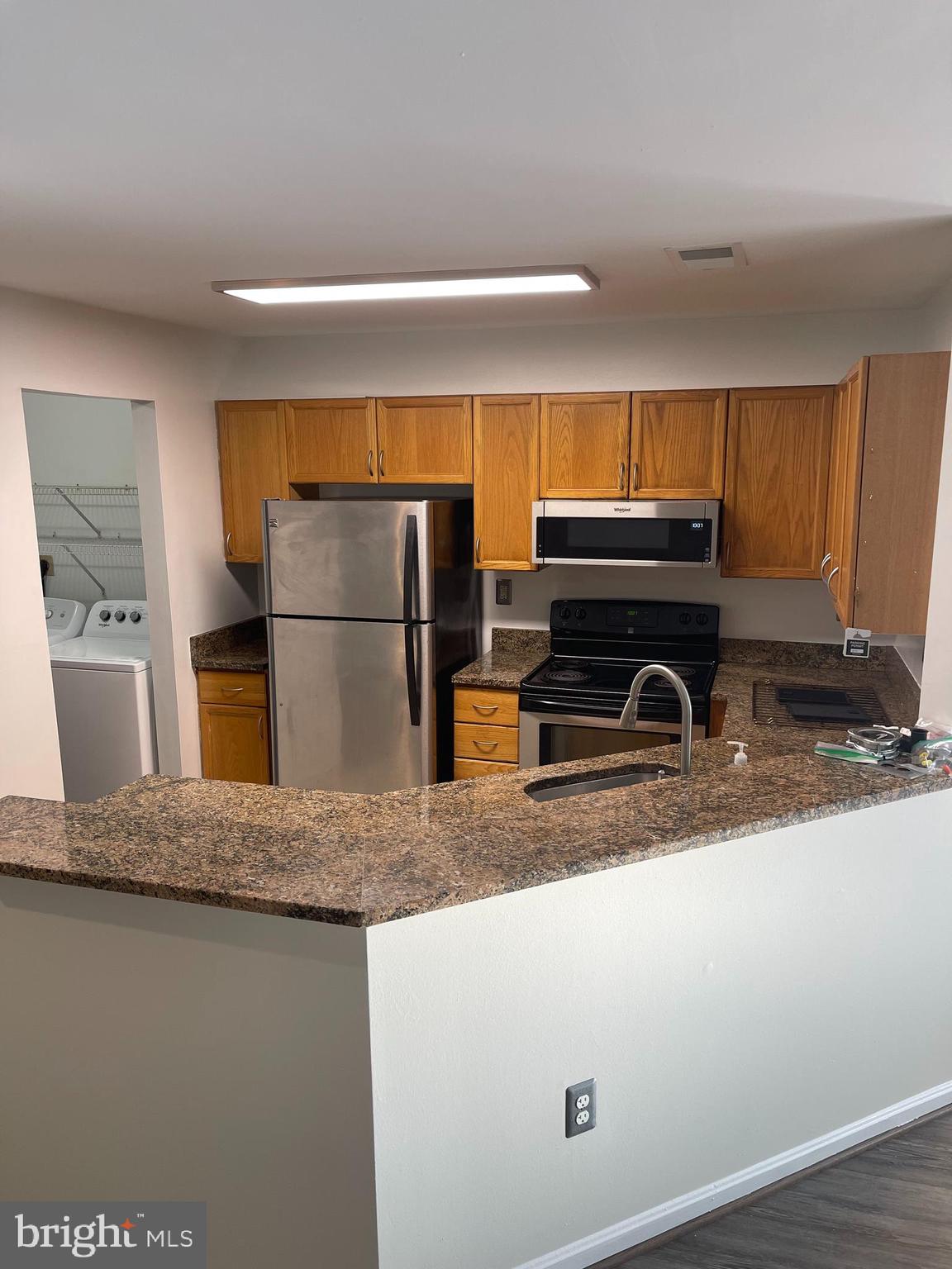 SENTRY RIDGE - Residential Lease