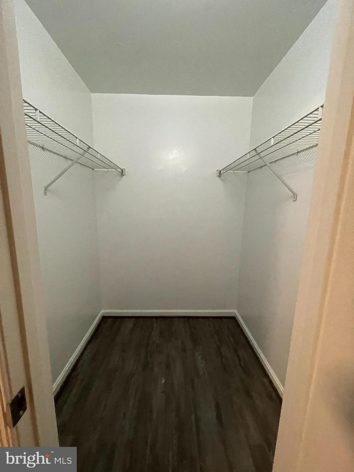 SENTRY RIDGE - Residential Lease