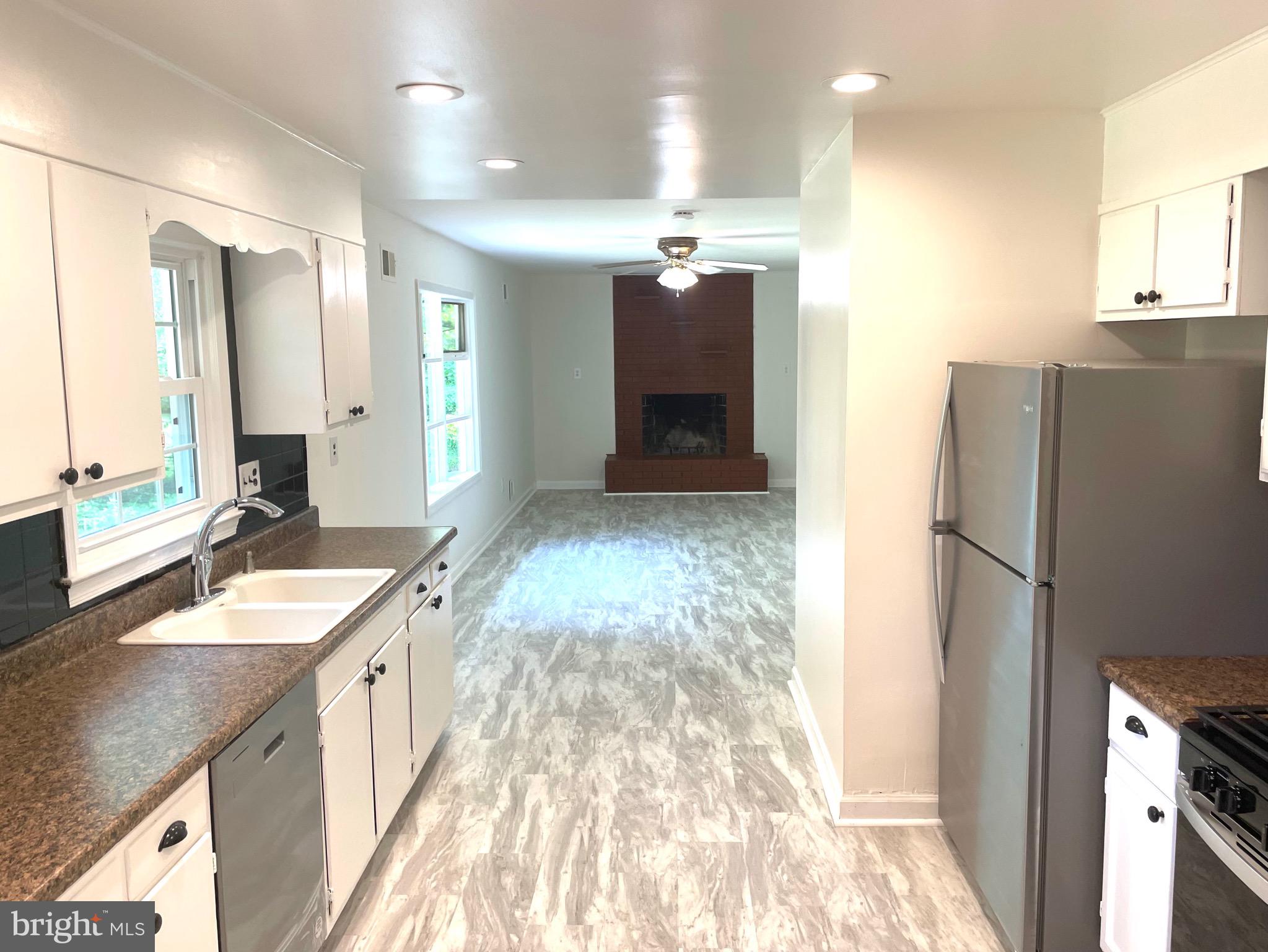 FRANCONIA HEIGHTS - Residential Lease