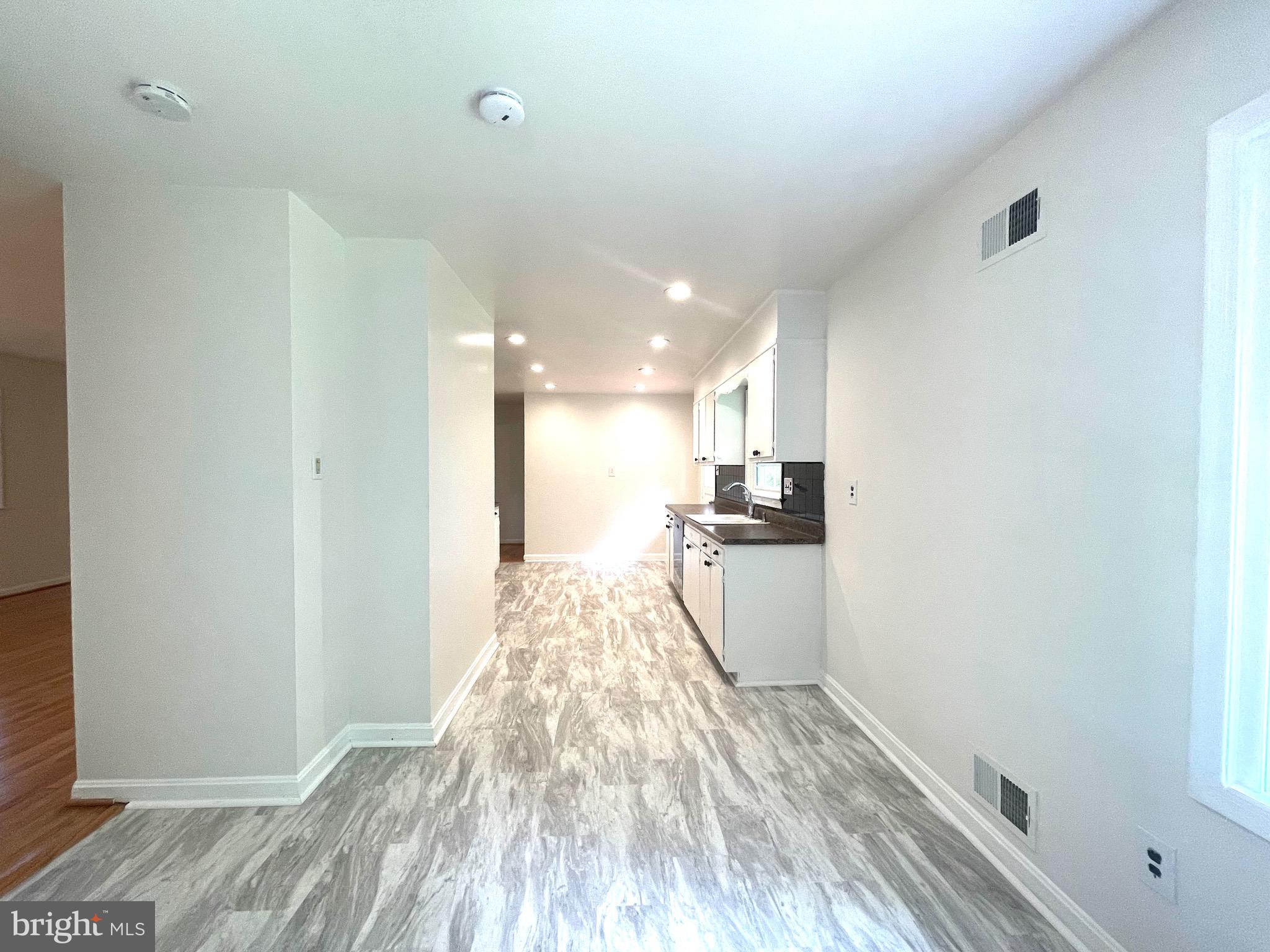 FRANCONIA HEIGHTS - Residential Lease