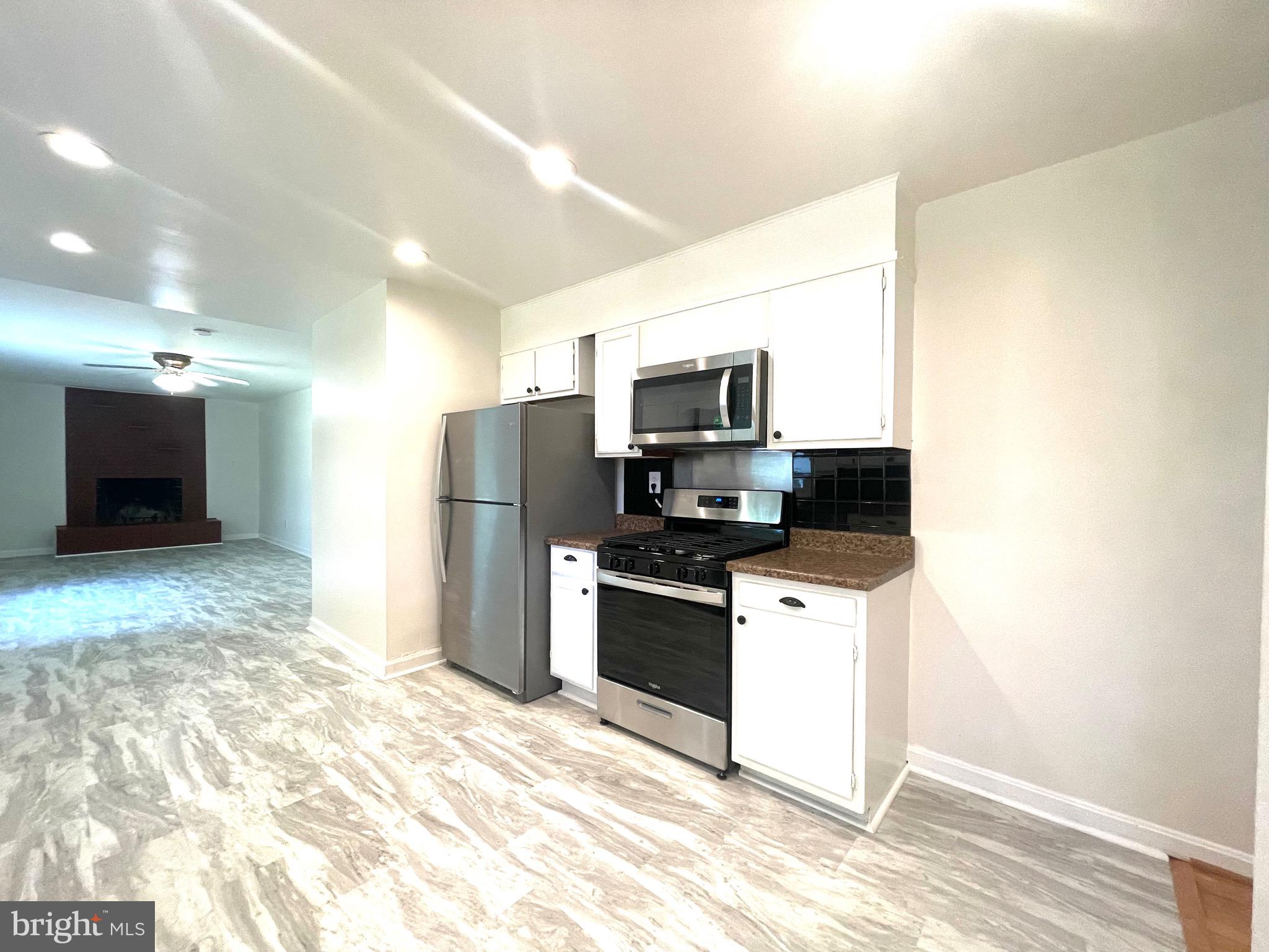 FRANCONIA HEIGHTS - Residential Lease