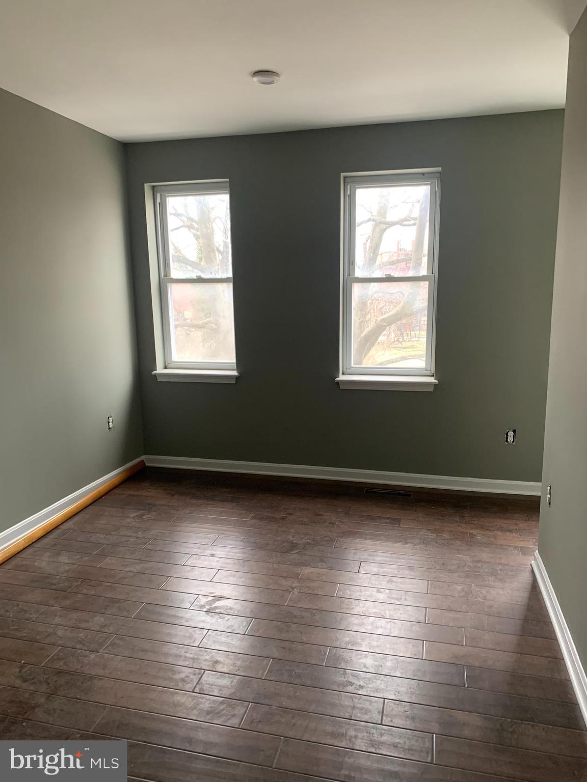SANDTOWN-WINCHESTER - Residential