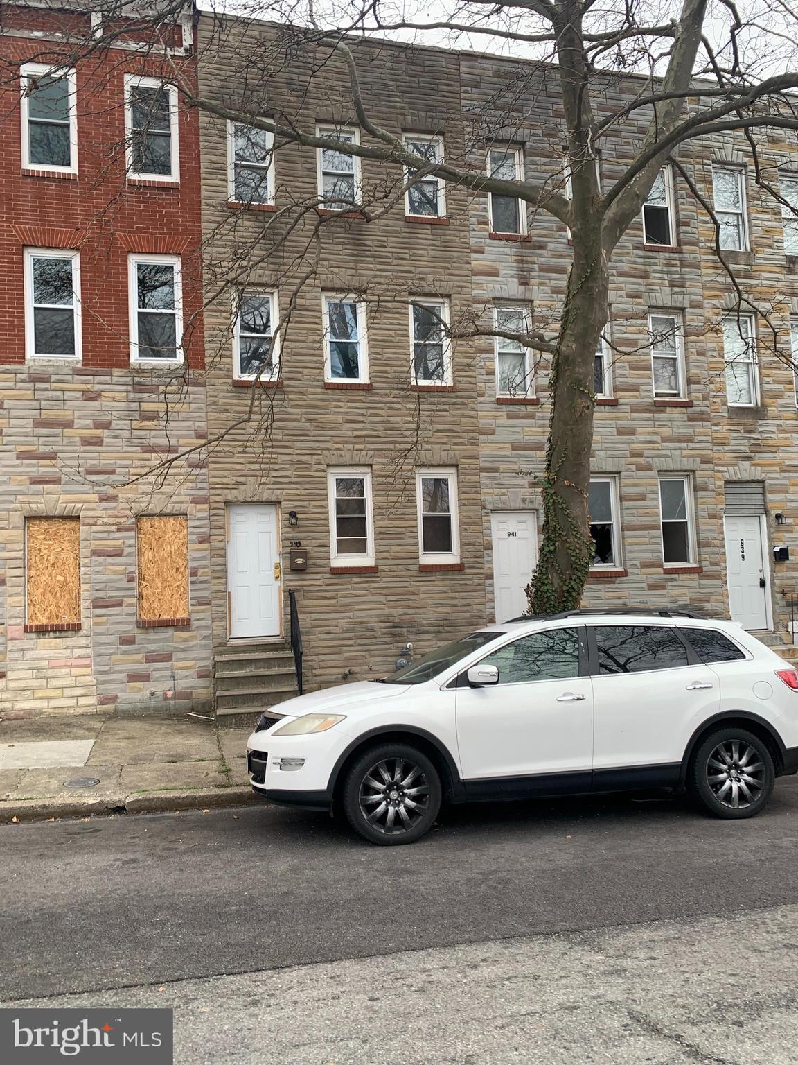 SANDTOWN-WINCHESTER - Residential