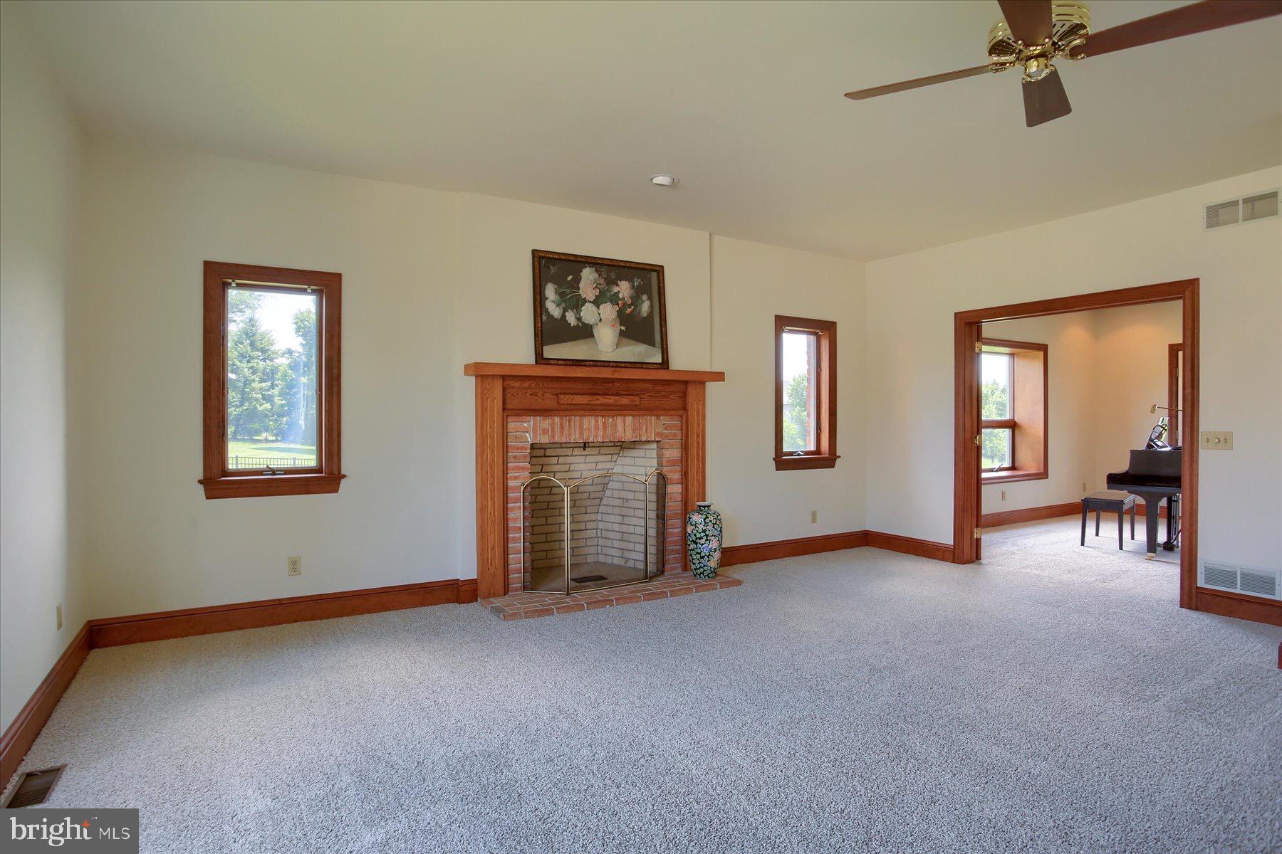 PALMYRA BOROUGH - Residential