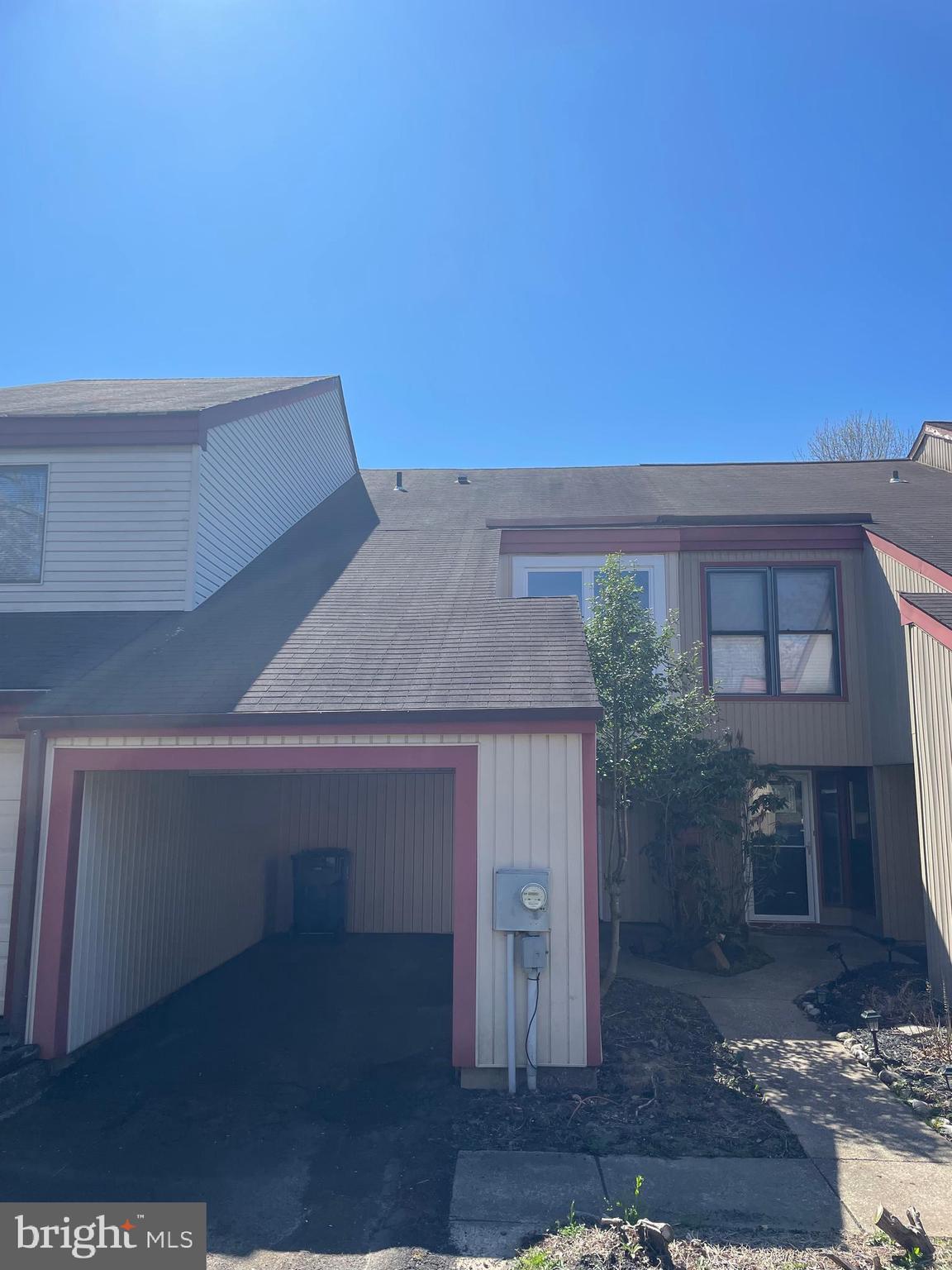 NONE AVAILABLE - Residential Lease