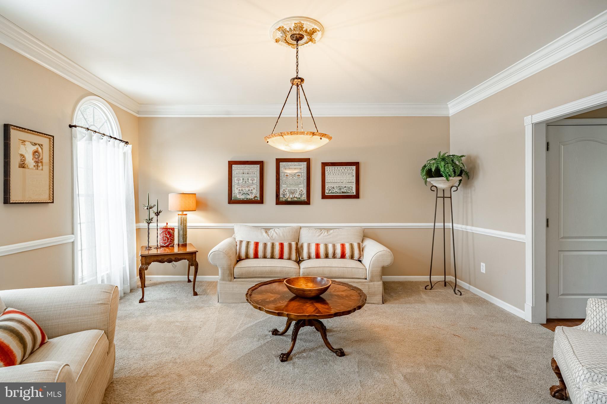 LAKERIDGE - Residential