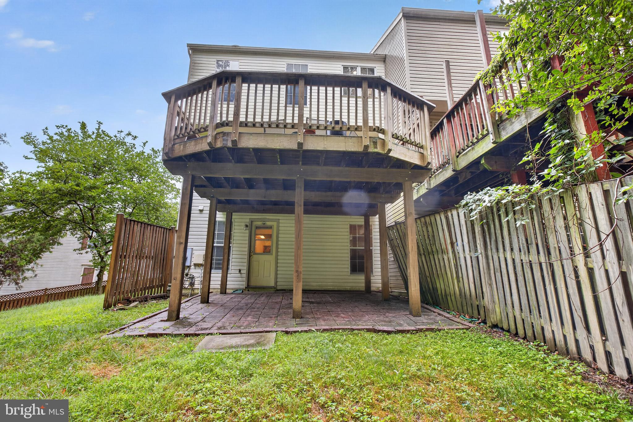 SUMMIT CREEK - Residential
