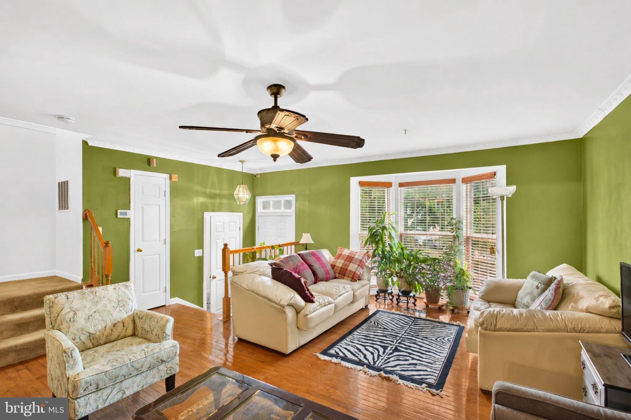 SUMMIT CREEK - Residential
