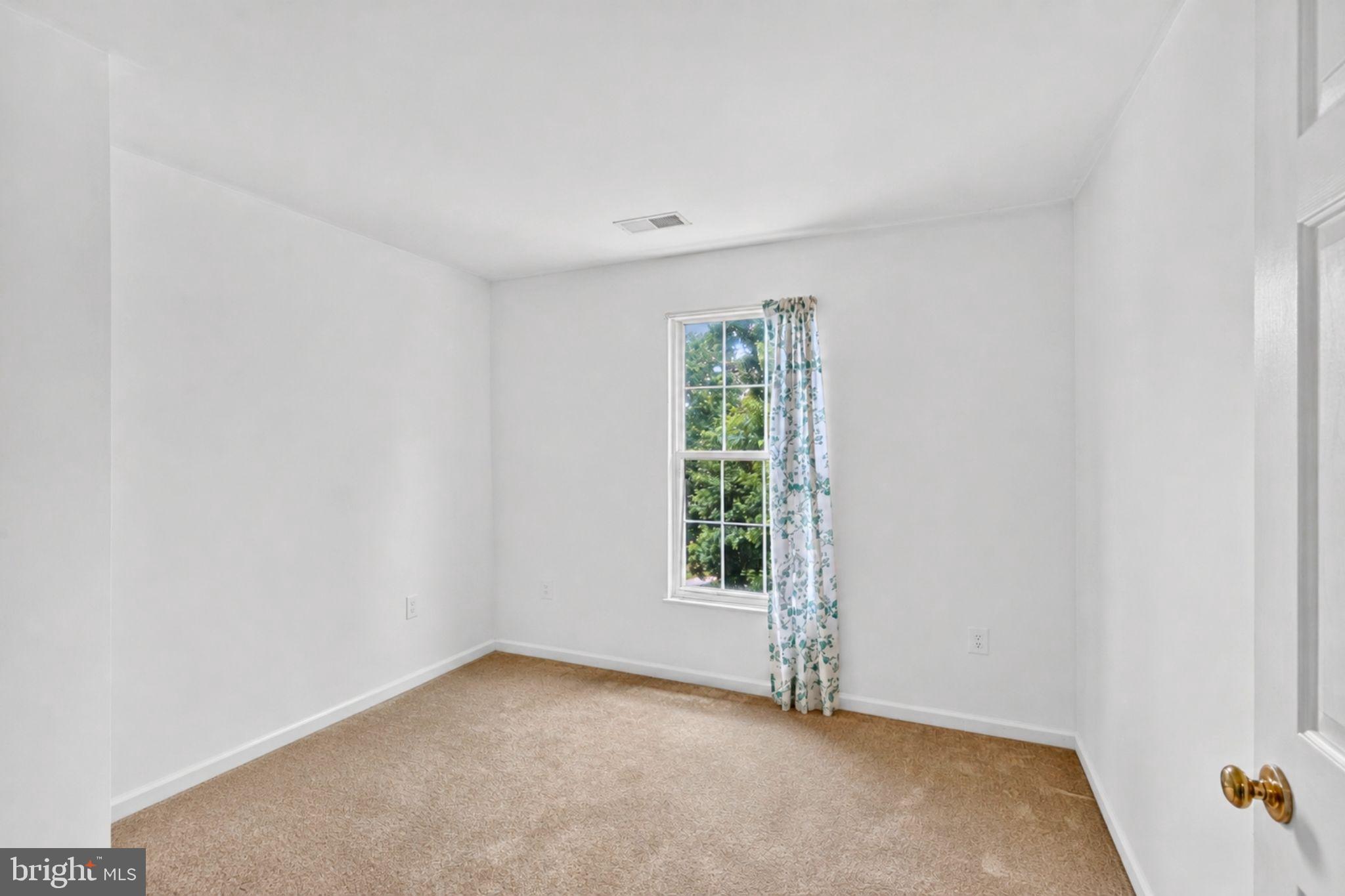 SUMMIT CREEK - Residential