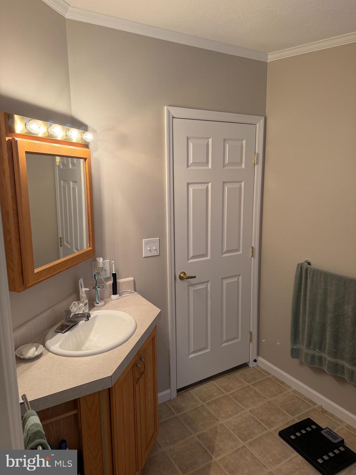 SHADOWSTONE VILLAGE - Residential