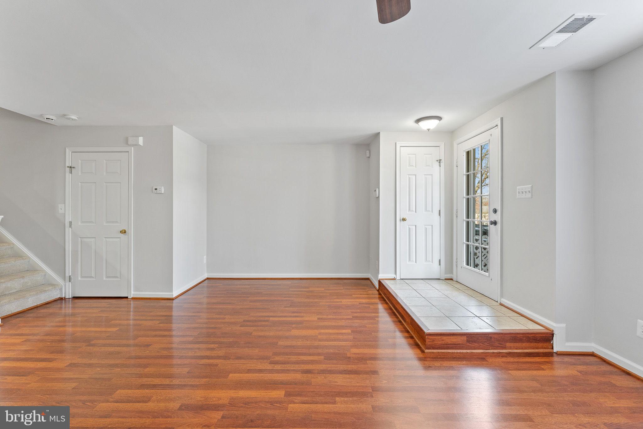 WELLINGTON CONDOMINIUM - Residential