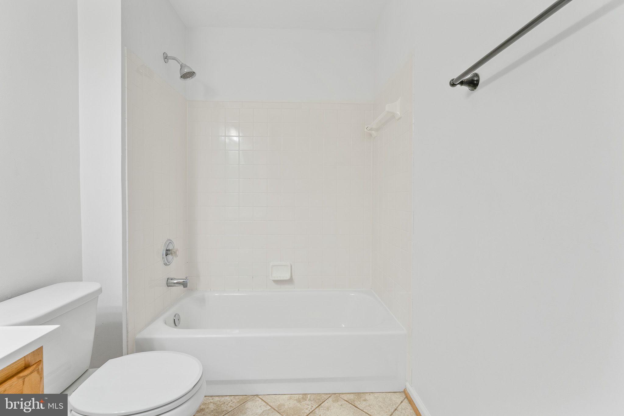 WELLINGTON CONDOMINIUM - Residential