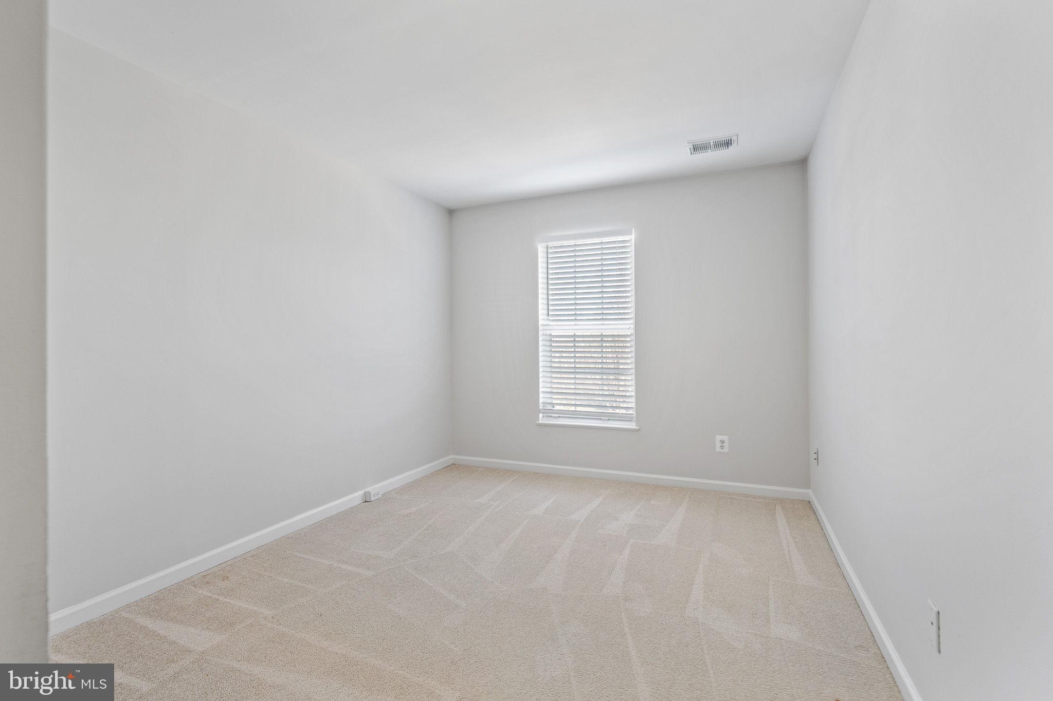 WELLINGTON CONDOMINIUM - Residential