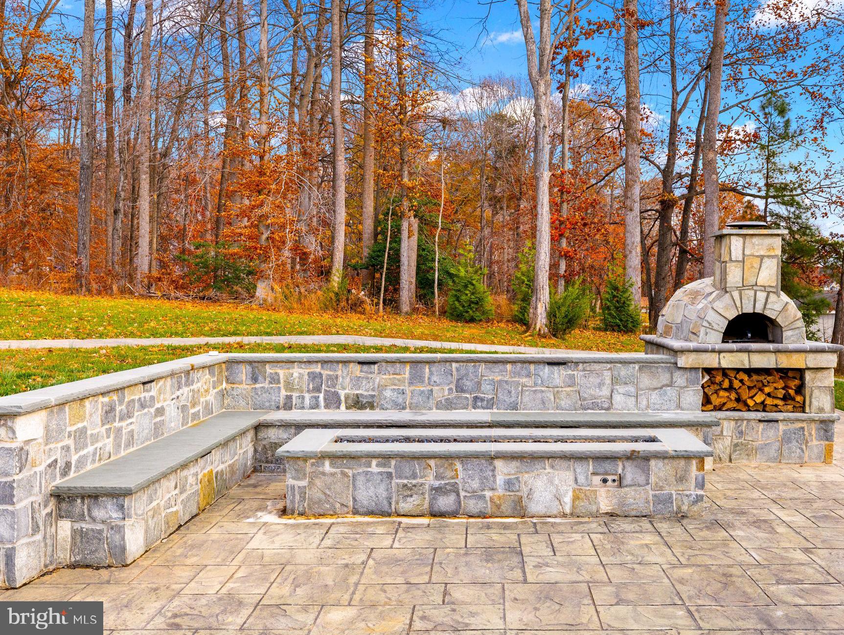 ELK CREEK LANDING - Residential