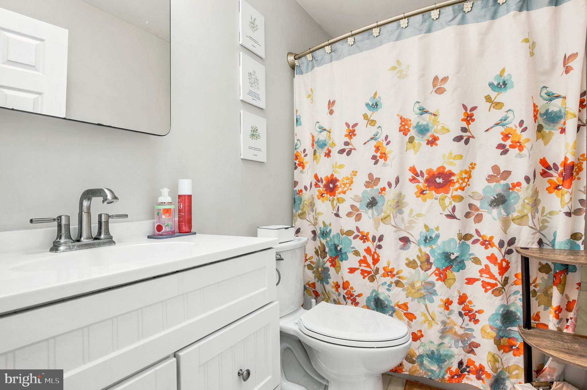 QUAKER GREEN - Residential