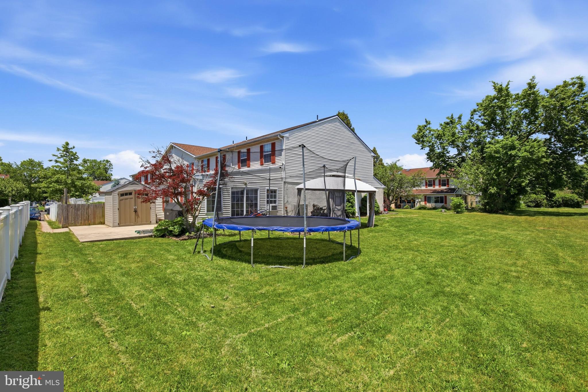 QUAKER GREEN - Residential