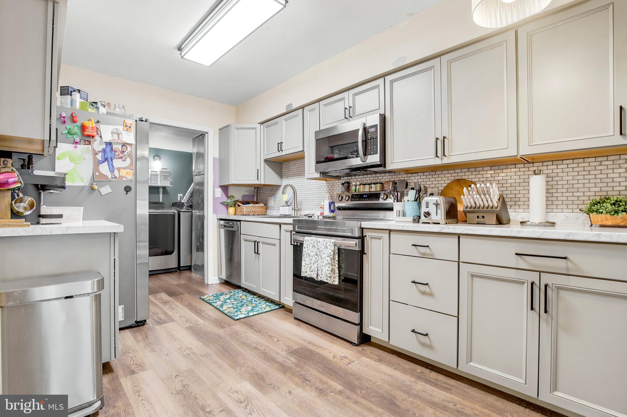 QUAKER GREEN - Residential