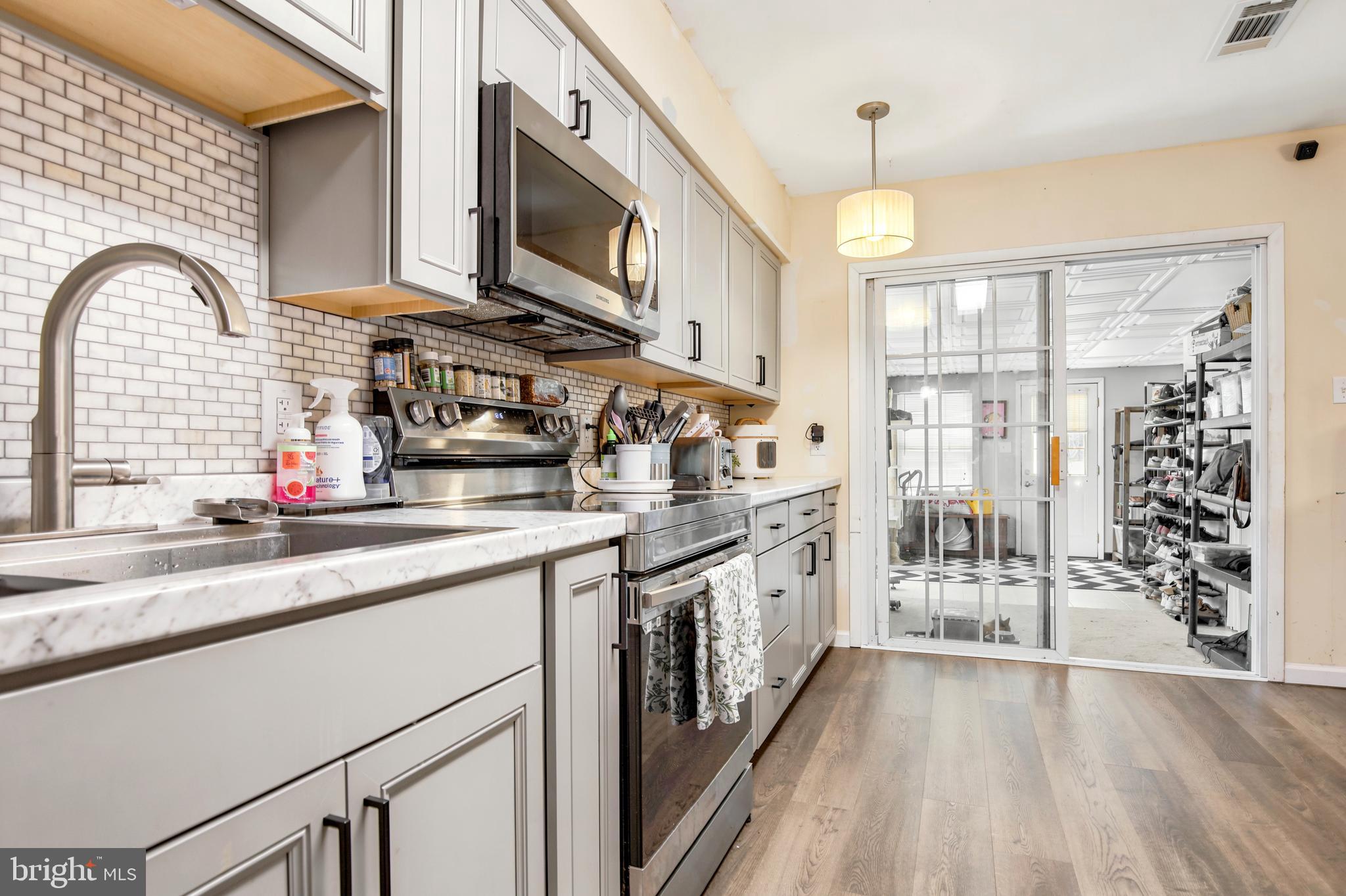 QUAKER GREEN - Residential