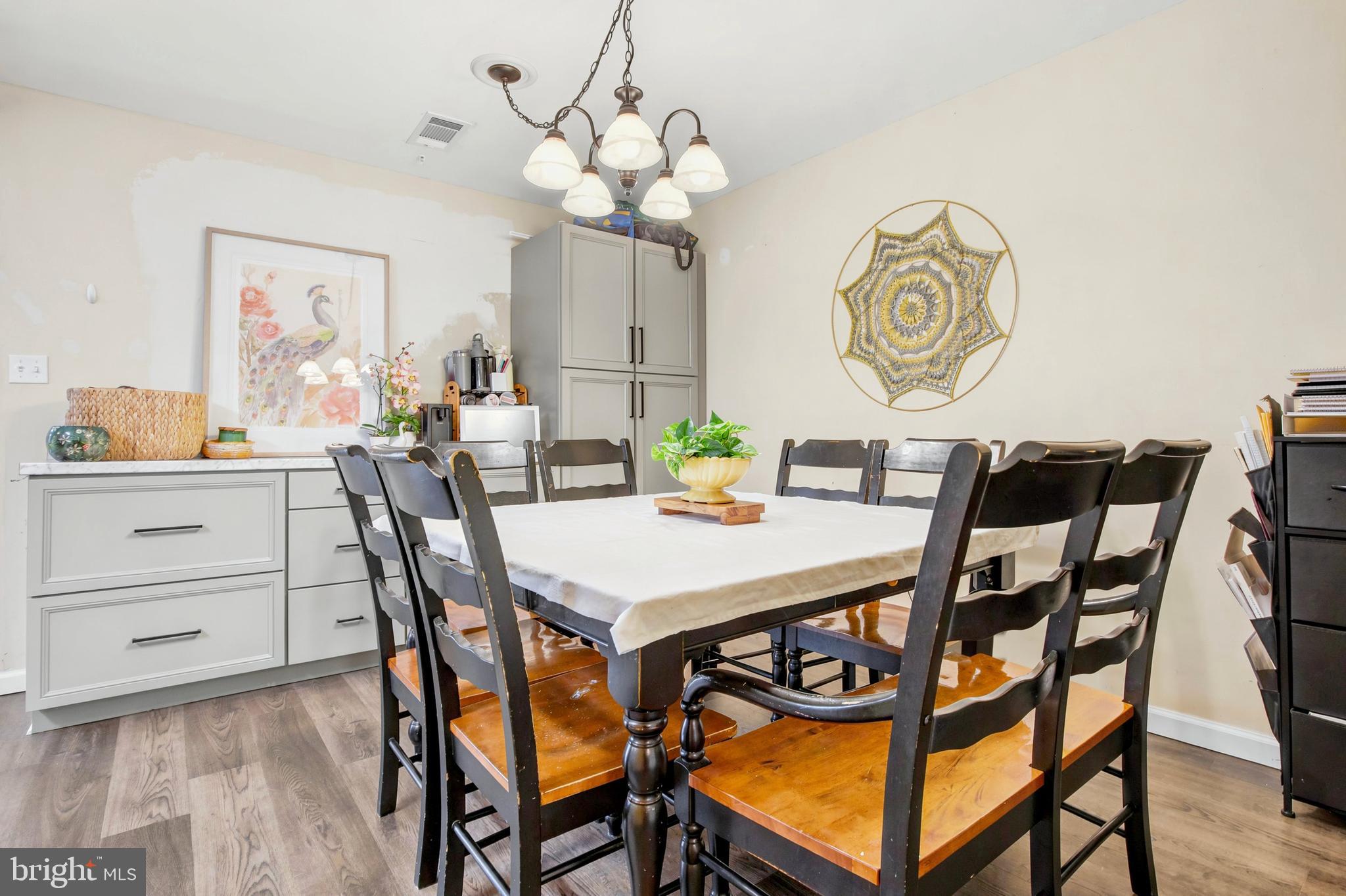 QUAKER GREEN - Residential