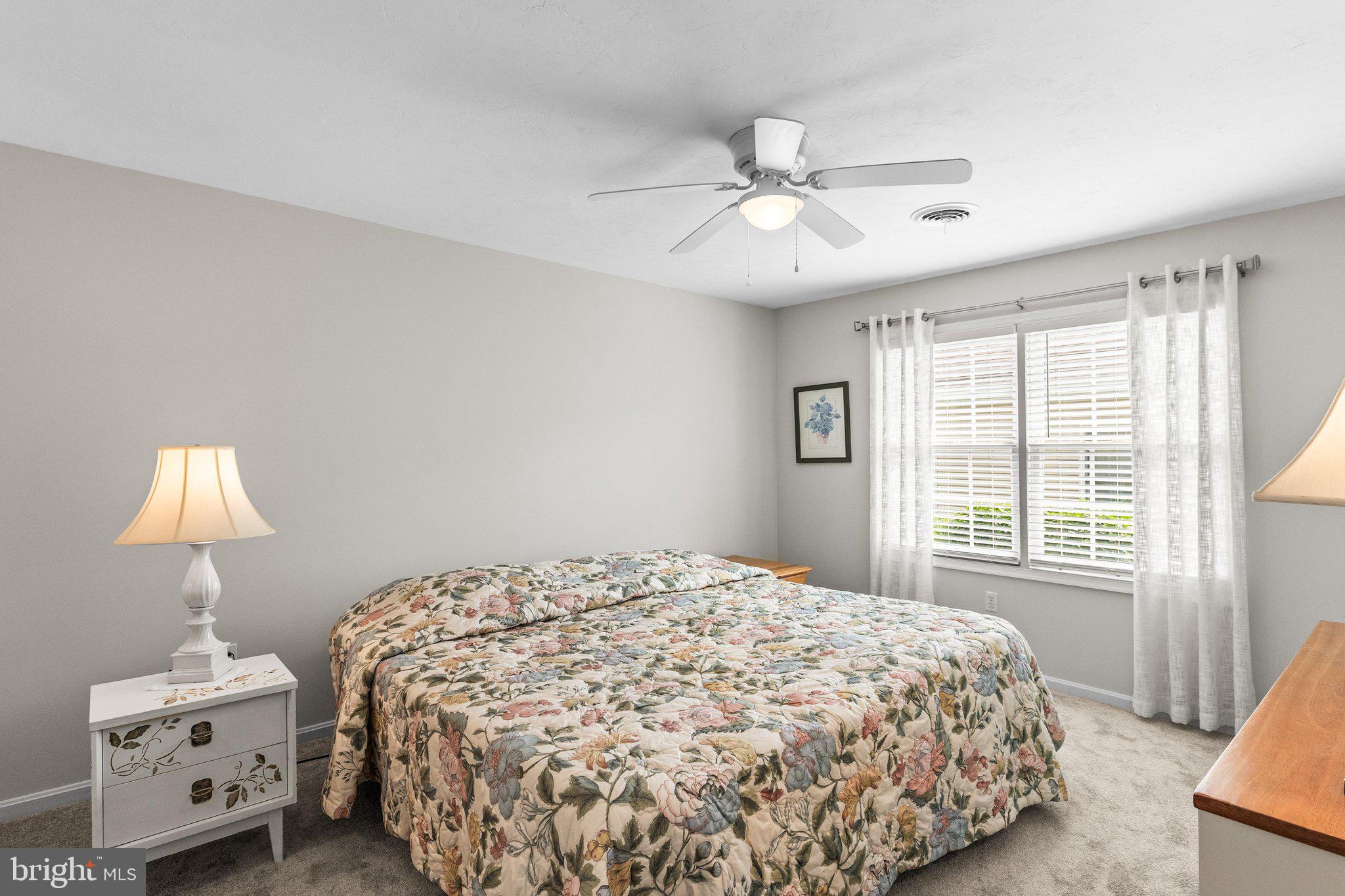 NORTH POINTE - Residential